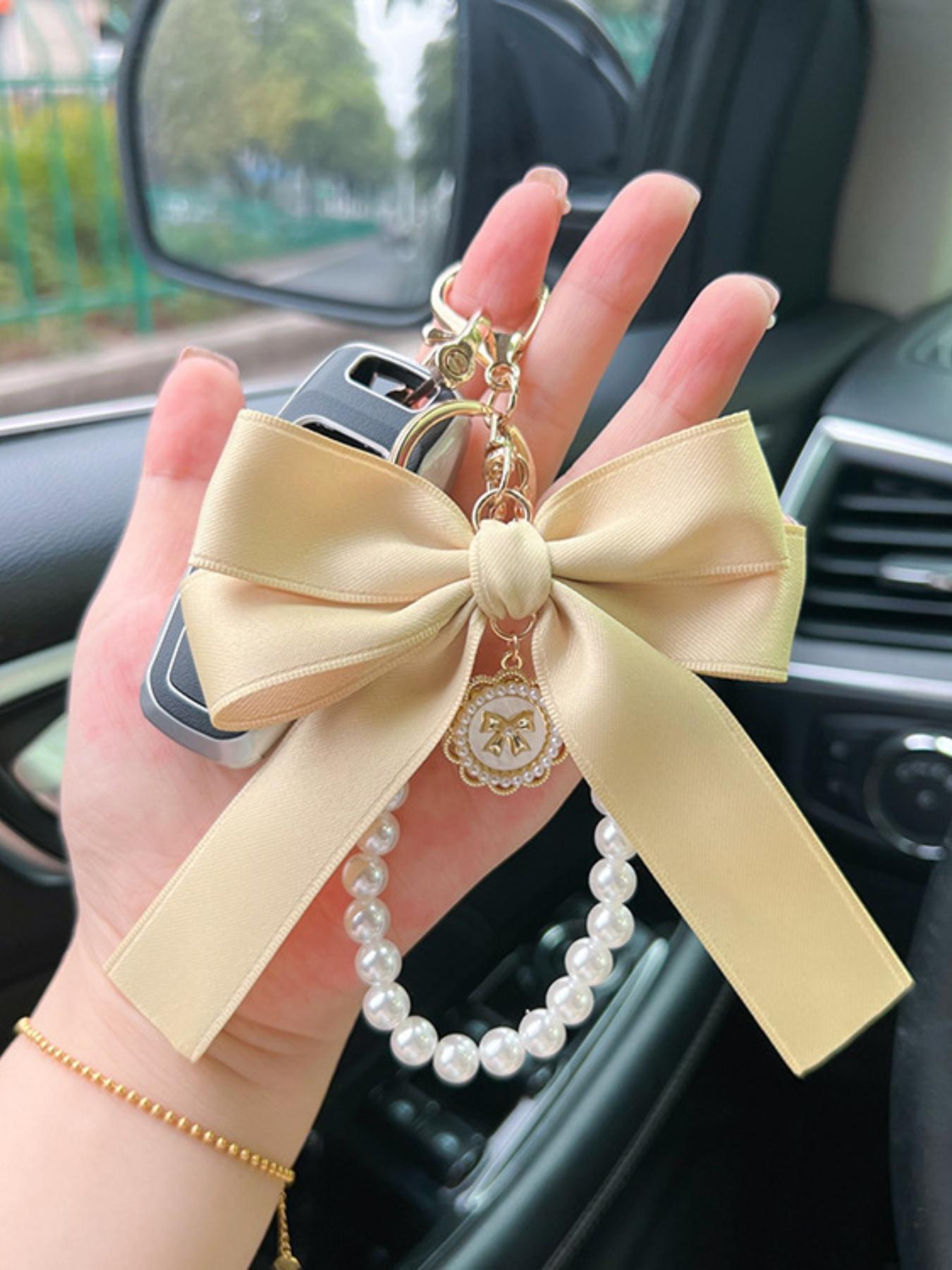 Cute Bowknot Design Bag Keychain, Faux Pearl Decorated Bracelet Keychain, Bag Pendant Keychain, Fashionable Bag Charm for Women & Girls, Bag Accessories for Purse, Backpack, Car