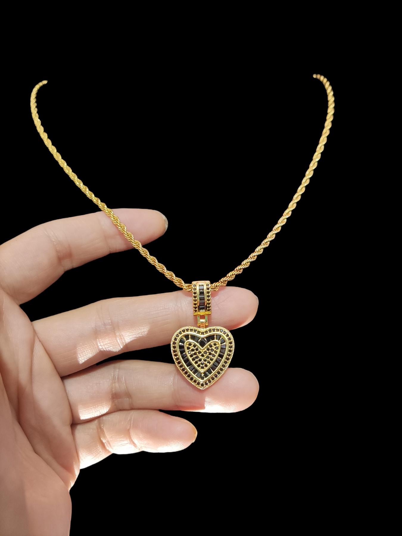Heart Shaped Pendant Necklace, Fashion Zircon Decor Necklace for Party, Daily Decor, Trendy All-match & Exquisite Jewelry for Birthday Gift, Love Heart Necklace