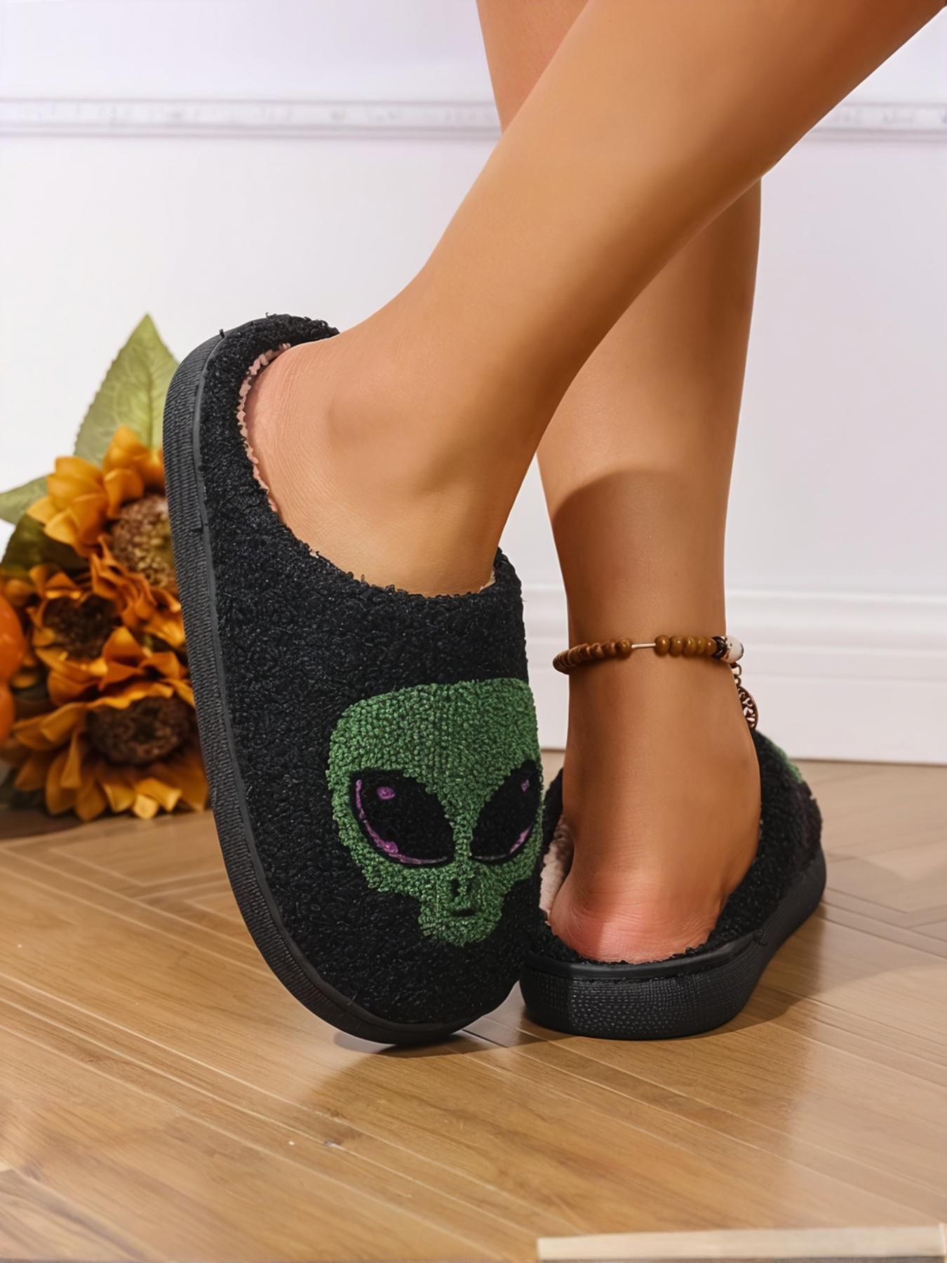 Halloween Comfortable Couple Slippers, Alien Eye Embroidery, Cartoon Pattern, Warm Home Slip-Ons for Women, Casual Textile Design