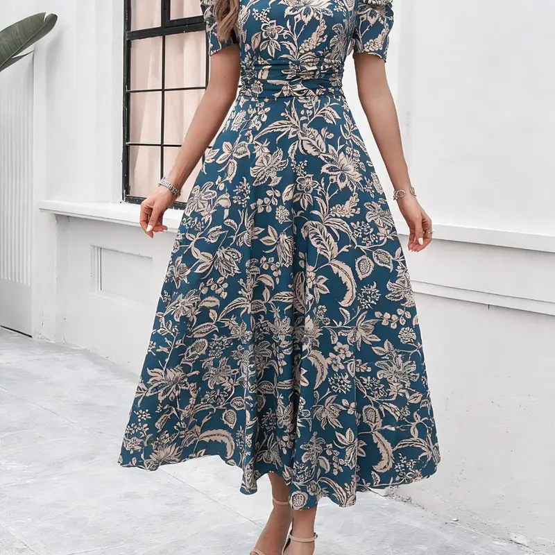 2026 Summer New Women's Casual Wear Elegant Boho Chic Vacation Dress, Fitted Tropical Leaf Print Dress, All-Over Print, Waist-Defining Design