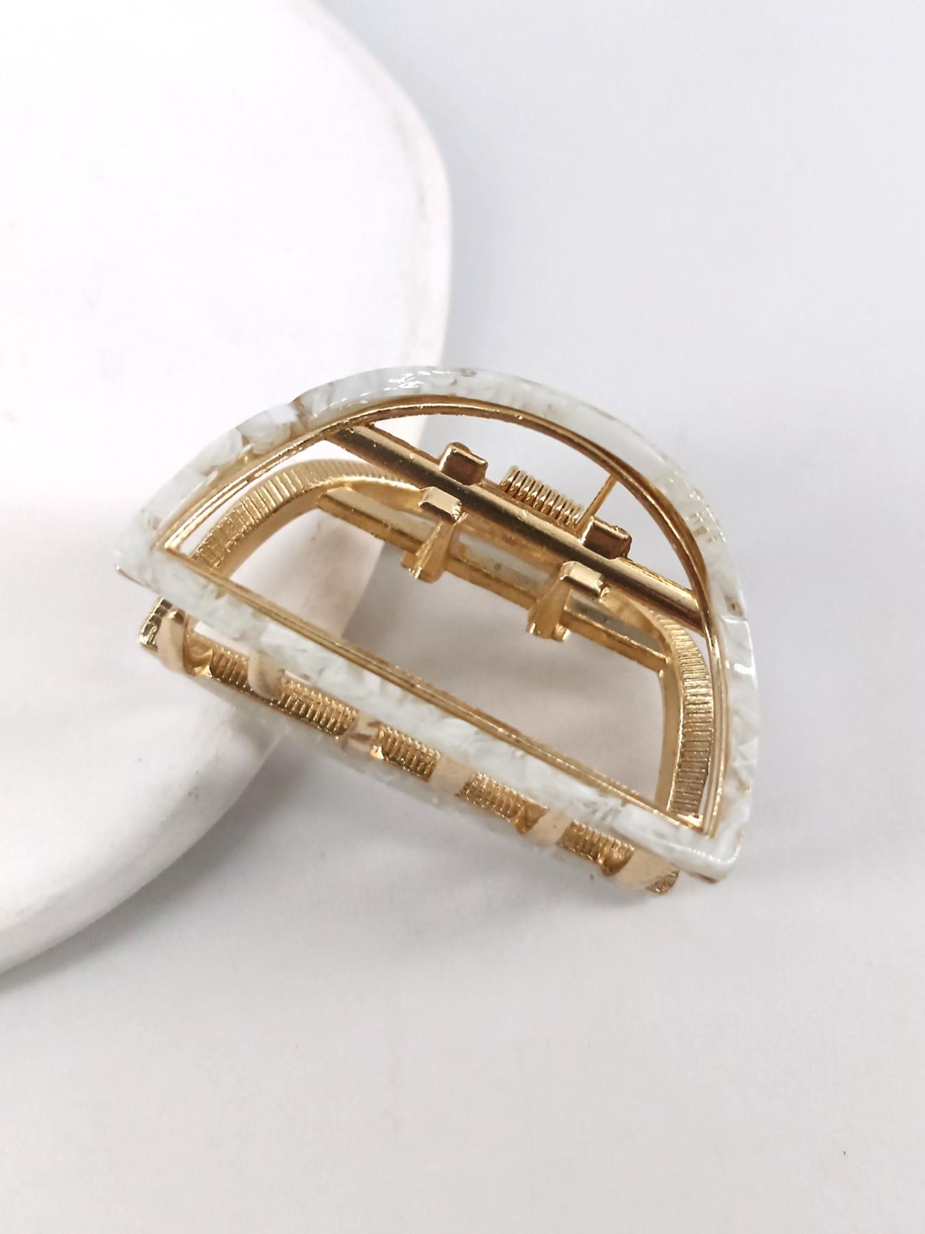 1 Piece 5cm Hollow Semi-Circular Acetate Alloy Hair Clip, Metal Material, Retro Elegant Style, Suitable for Semi-Updo Hair Styles, Ideal for Wearing at Weddings and Banquets