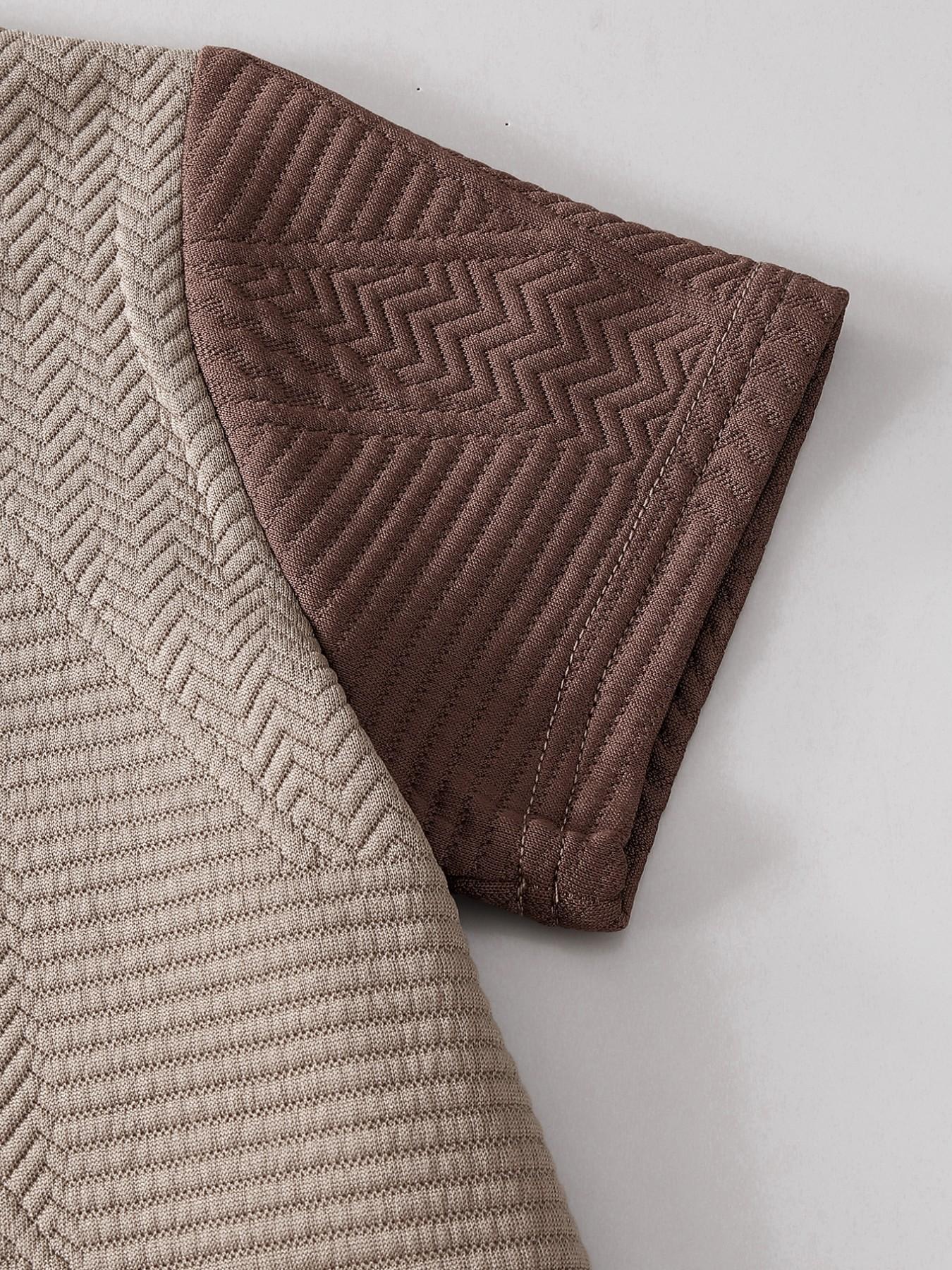 Boys' Summer New Set, Special Fabric Round Neck Short Sleeve with Casual Shorts, 2-Piece, Comfortable and Stylish