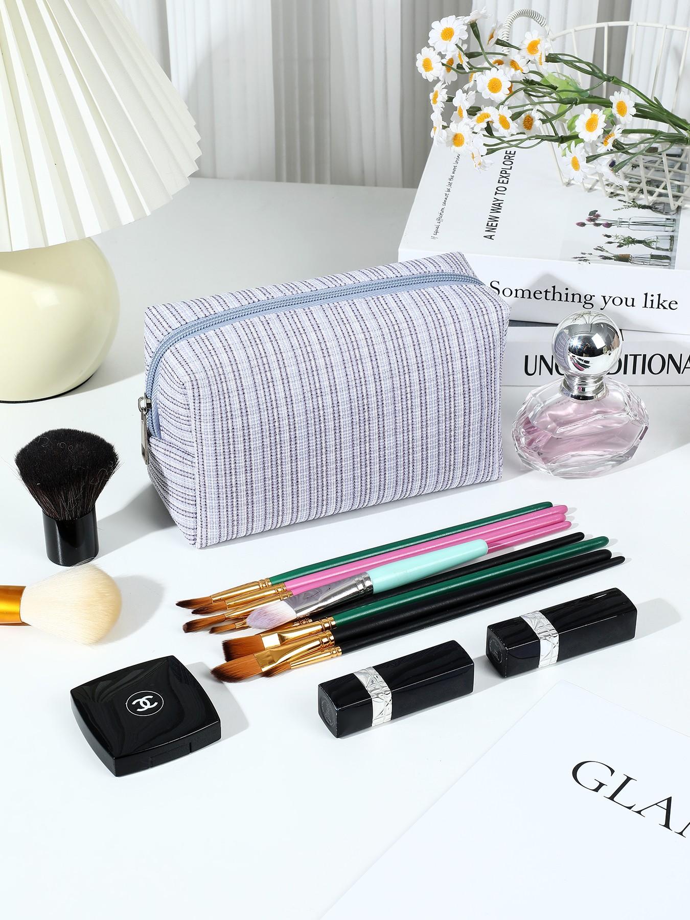 Elegant Portable Makeup Bag, Classic Material, Matte Finish, Zippered Travel Cosmetic Case, Lightweight Toiletry Pouch, Essential Gift for Women