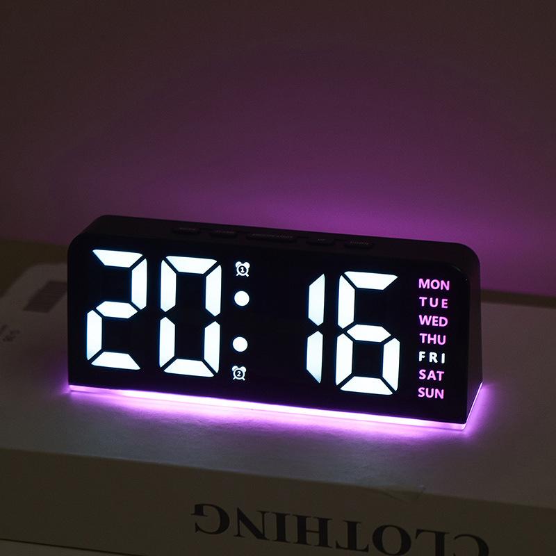 LED Digital Clock, LED Alarm Clock, 1 Count Multifunctional Date Temperature Display Clock, Home Decor Desktop Clock for Living Room Bedroom Office, Decorative