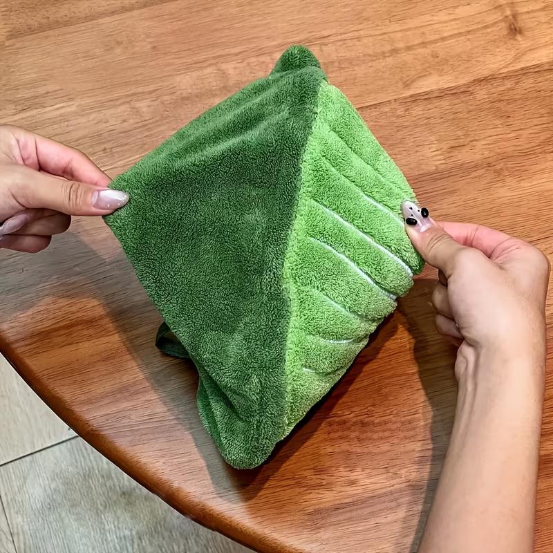 Creative Leaf-Shaped Bathroom Towel | Hangable, Absorbent Microfiber Towel for Bathroom, Dining, and Kitchen Use