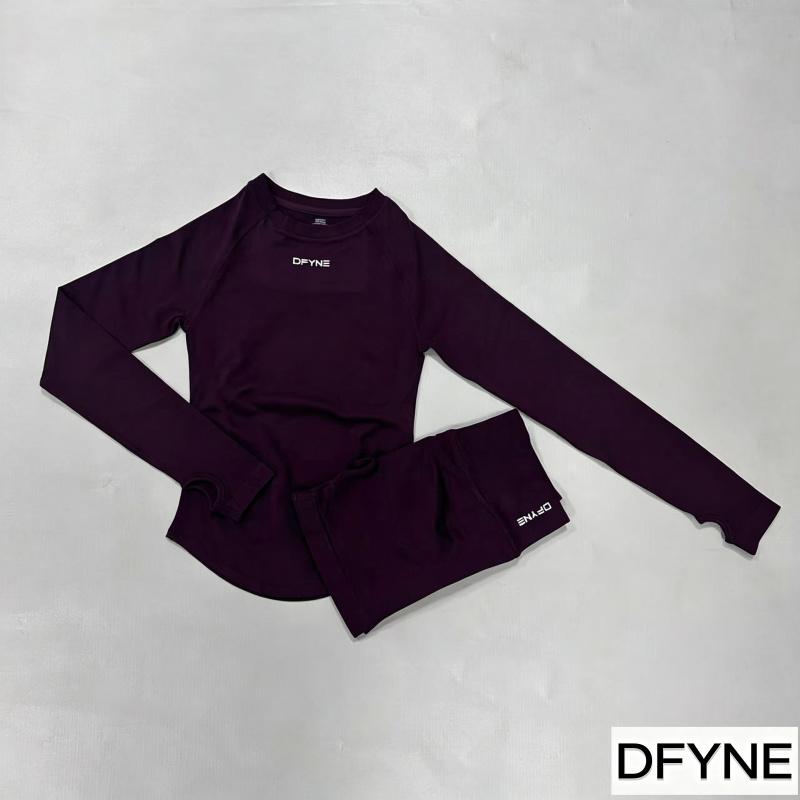 Dfyne Women's Seamless Long Sleeve High Performance Activewear Top - Lightweight, Breathable, 4-Way Stretch, Round Neck, Slim Fit, Multi-Size, Plus Size Gym Ootd Sporty Chic Tee for Yoga, Gym