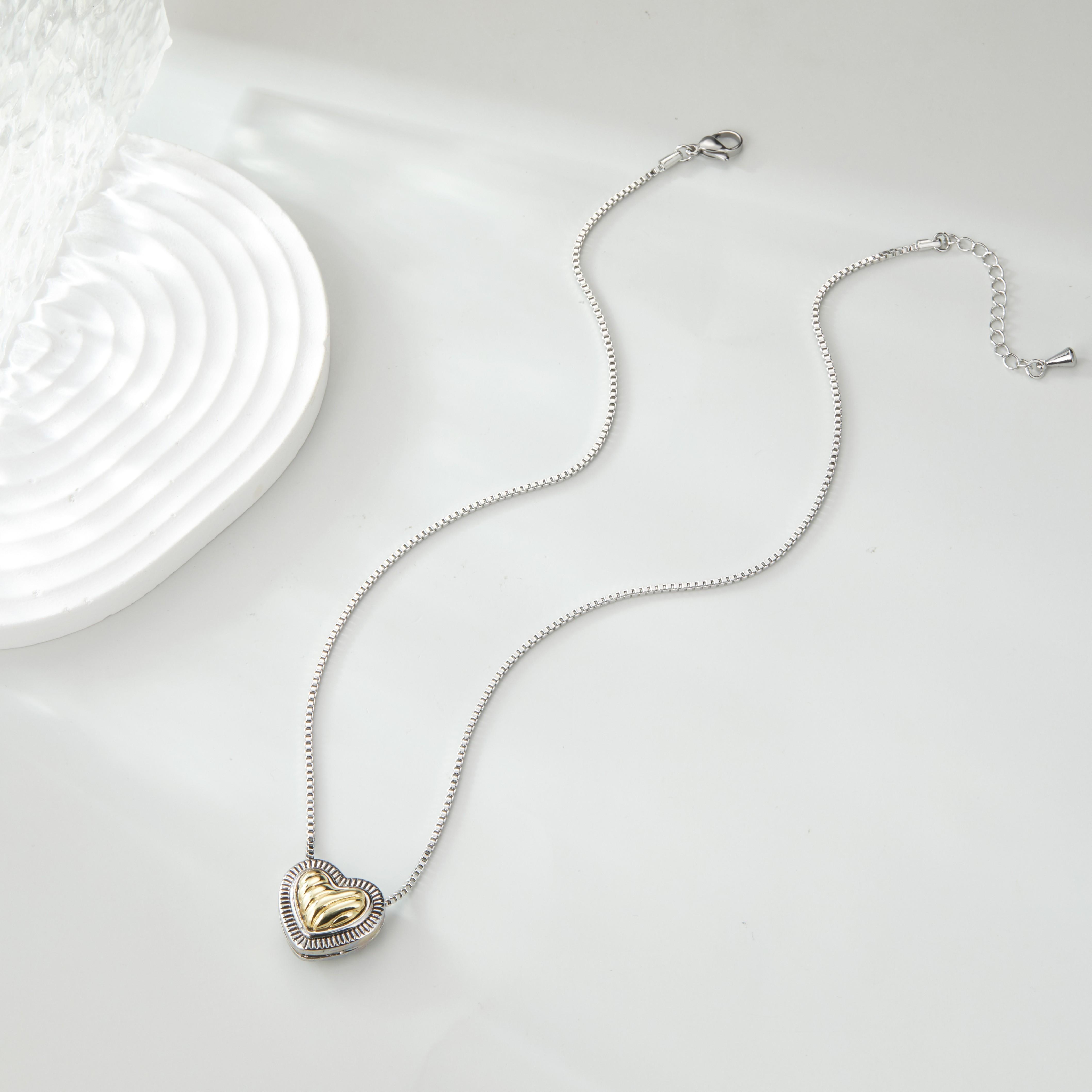 Mytys Anniversary Valentine's Day Heart Shape Pendant Magnetic Necklace for Women Dainty Fashion Layer Stacking Initials Choker Necklace Fashion Jewelry love Party Gift