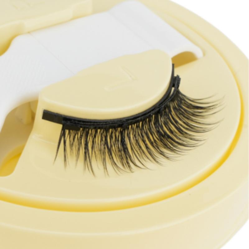 Magnetic Cat Eye False Eyelashes Reusable Waterproof Natural Thick No Glue Needed, Cross Design, Easy Application, Perfect for Daily Wear