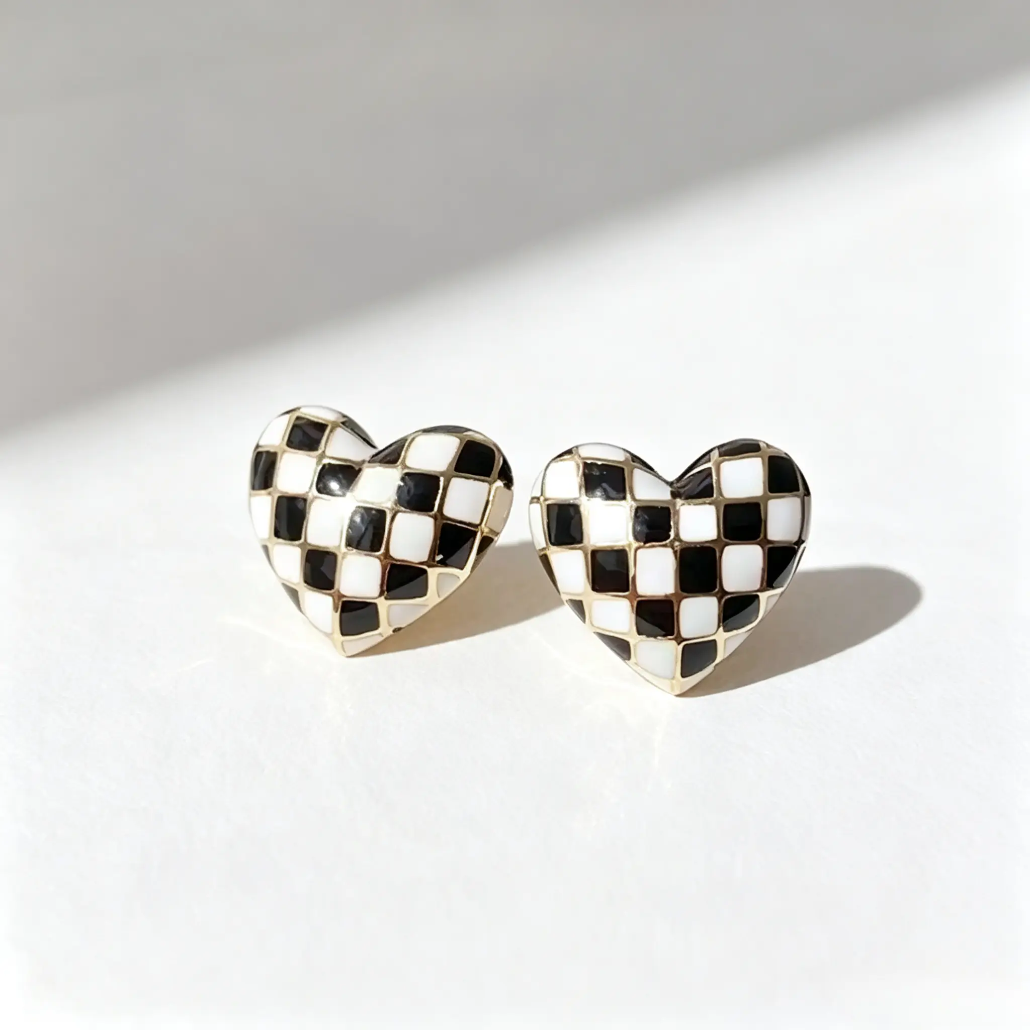 Women's Checkerboard Heart Stud Earrings – Stylish Stainless Steel & Enamel Jewelry – Elegant Birthday Gift – Geometric Checkerboard Heart Design – Suitable for Daily Wear – Easy to Wear