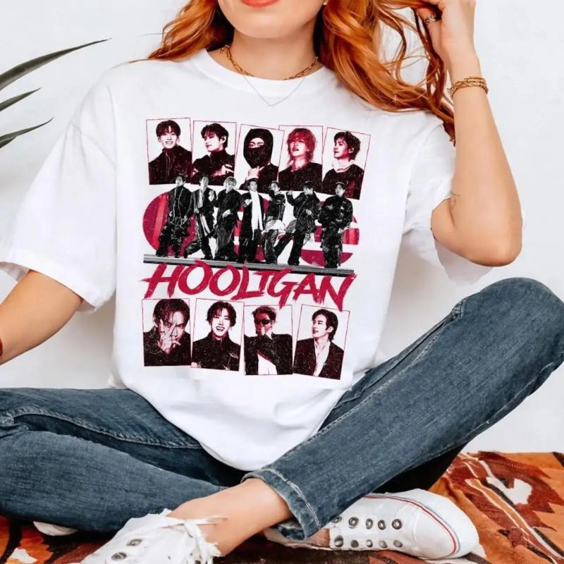 Menswear Vintage 90s Retro Hooligan Graphic Short-Sleeve T-Shirt - Unisex Kpop Fan Streetwear with Arirang Album Print, Classic Old School Vibe Relaxed Fit Casual Wear for Concerts, Birthday, Top