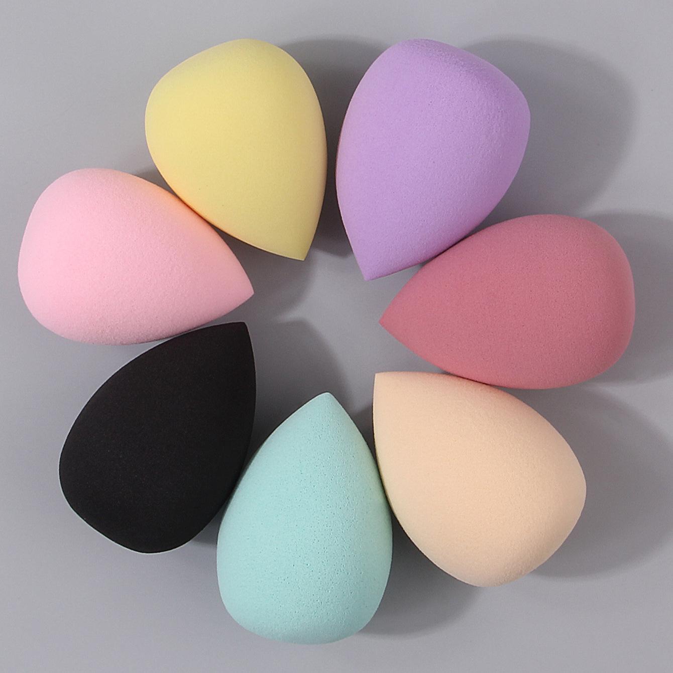 30-Piece Multi-Color Beauty Sponges —— Q-Bouncy Soft Makeup Blenders, Makeup Puffs, Skin-Friendly, Dual Dry/Wet Use, Reusable Cosmetic Sponges