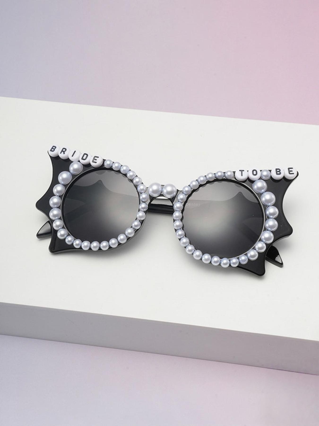 Elegant Bat-Shaped Sunglasses for Wedding Parties, Featuring Multiple Imitation Pearls, Stylish Accessory for Special Occasions