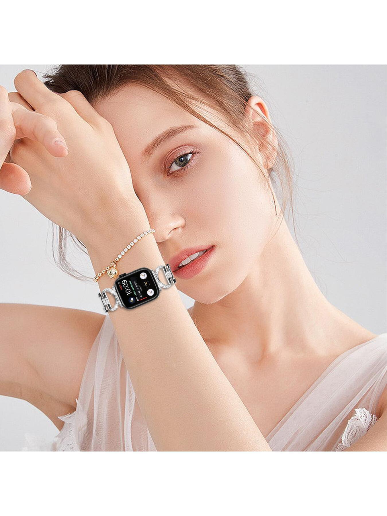 Diamond-encrusted metal watch strap compatible with Apple Watch, suitable for Apple Watch Series 1 to 11 smartwatches