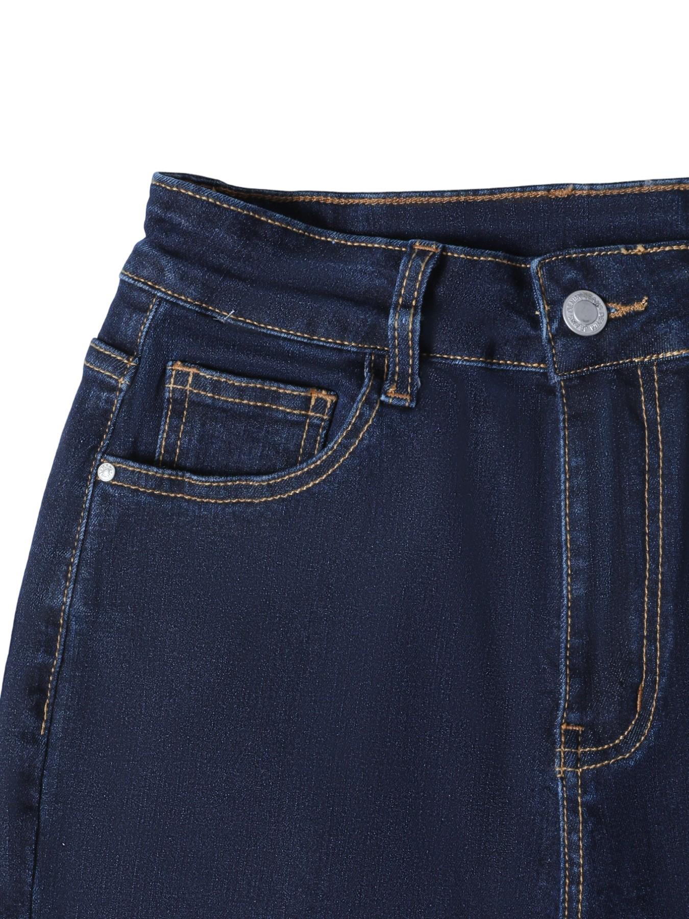 Women's GILIPUR Dark Blue Washed Mid Waist Butt Lifting Capri Jeans, Medium Stretch Slim Fit Side Slit Hem Skinny Denim Capris with Pockets, Casual Streetwear, Summer Outfits for Daily, Vacation & Date Denim Capri Pants #TChic