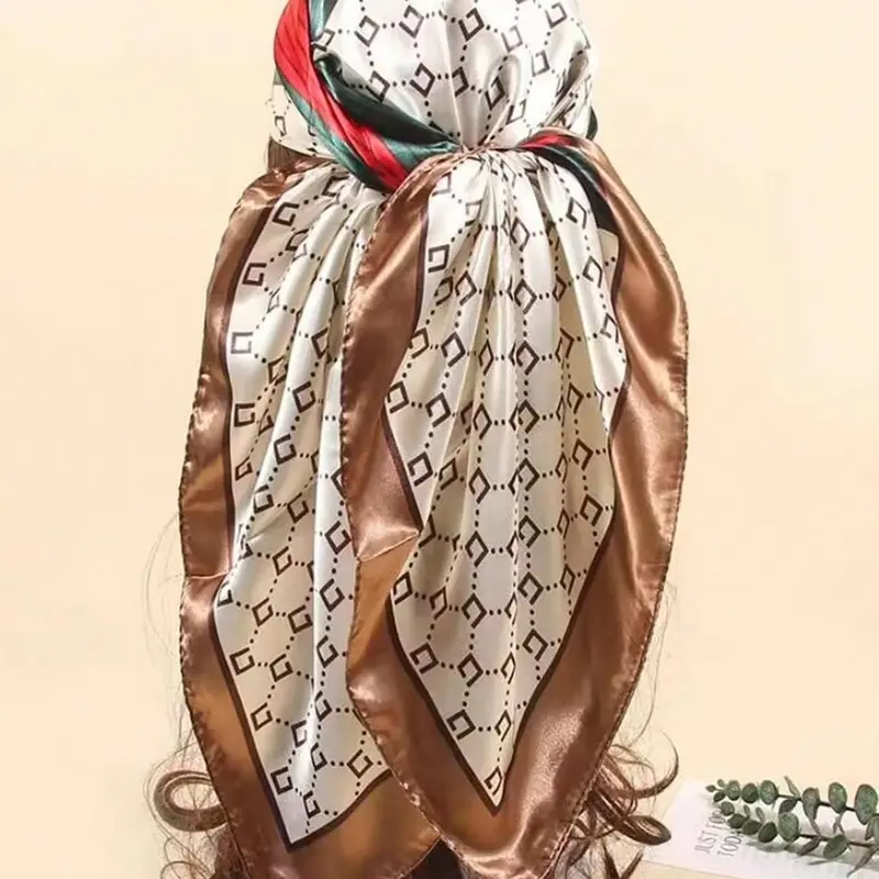 1pc Classic Grid-Printed 90cm Square Scarf, Women's Bandana for Hair Tying and Hair Decoration, Ideal for Beach Vacations and Daily Wear, Elegant Printed Scarf