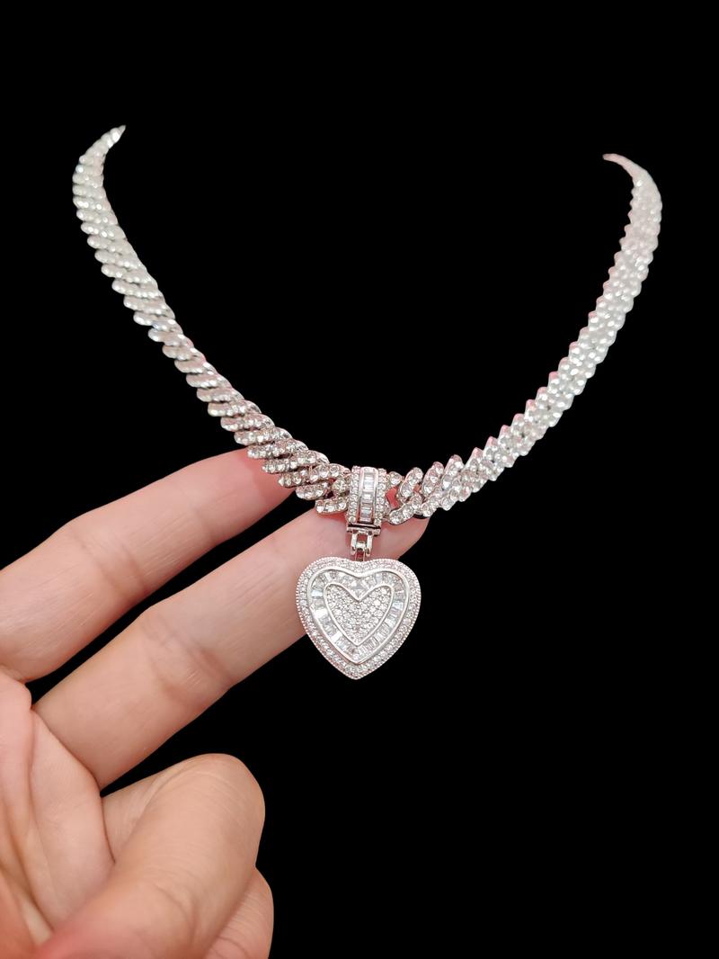 1Piece Women Hiphop Love Heart Shape Pendant Necklace Fashion Vintage Hip Hop Necklace Is Perfect For Party Or Everyday Lovers' Gifts Jewel Necklace