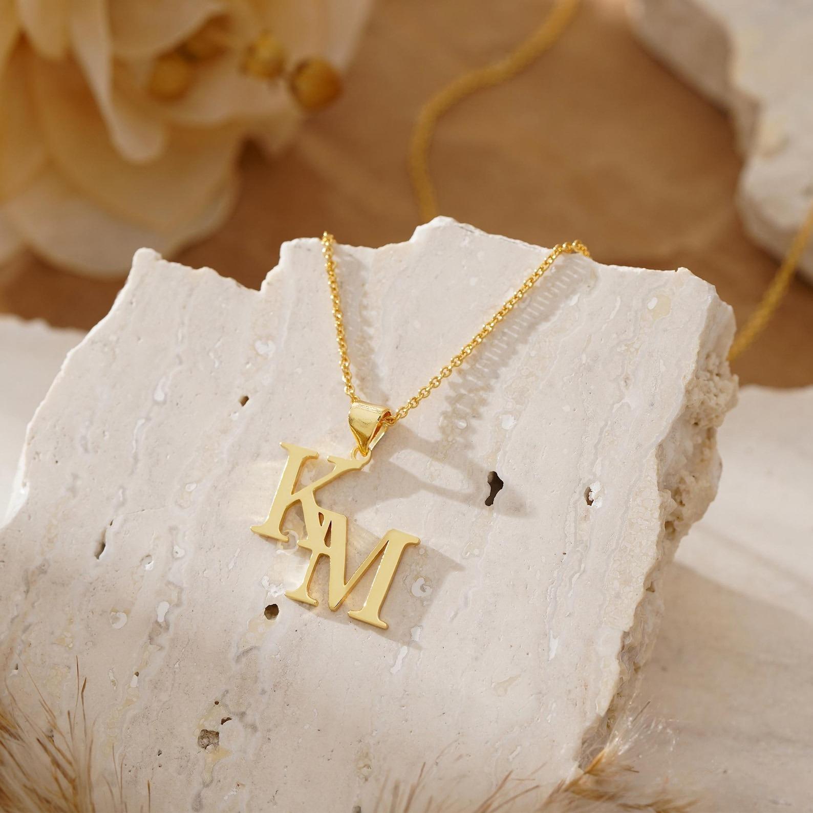AS281 Personalized Two-letter Pendant Stainless Steel Couple Two-letter Necklace Girlfriend Mother-daughter Gift