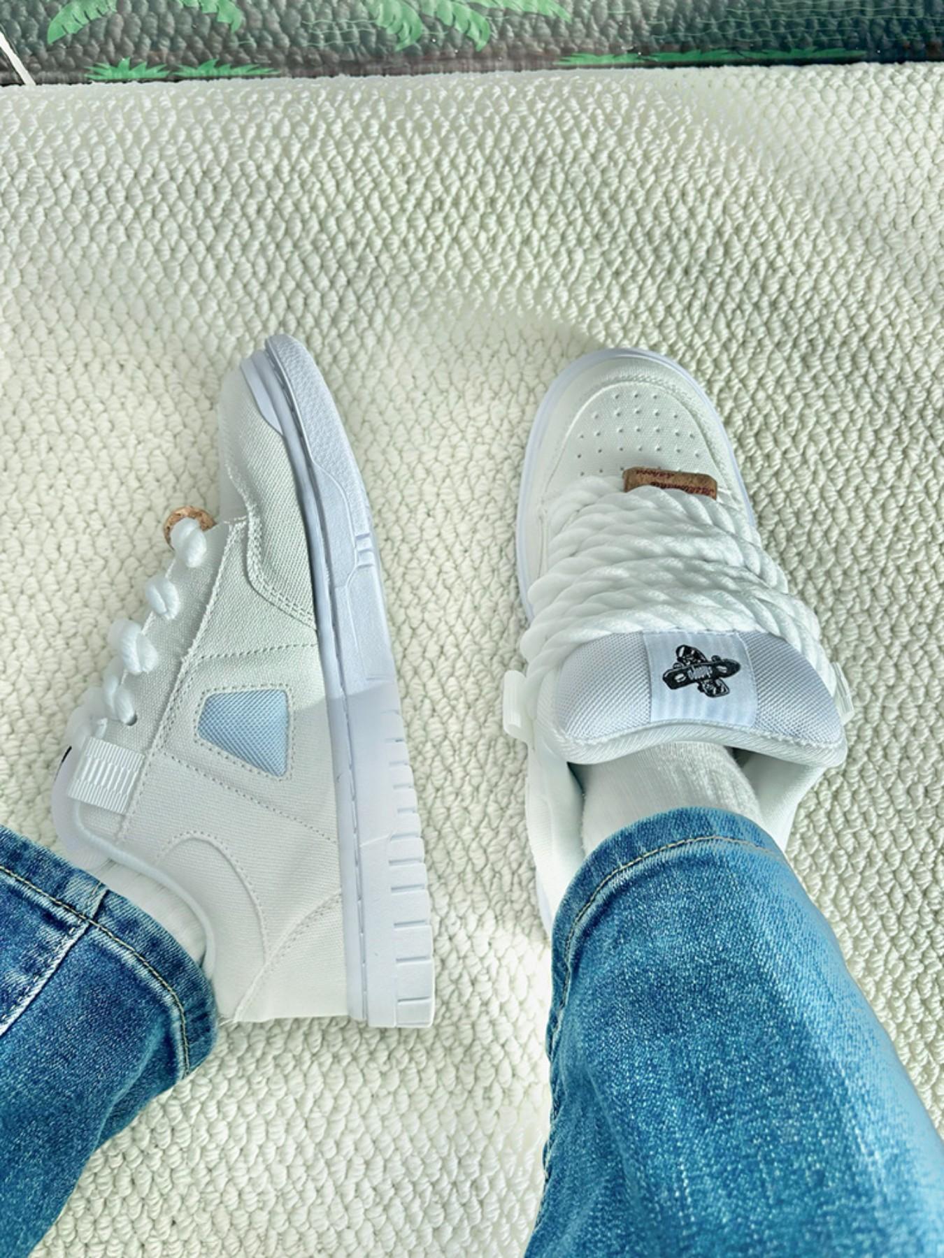 Men's Casual Canvas Shoes, Round Toe Flatform Sneakers, Lace-Up Design, Anti-Slip Rubber Sole, Medium Width, All-Season Footwear