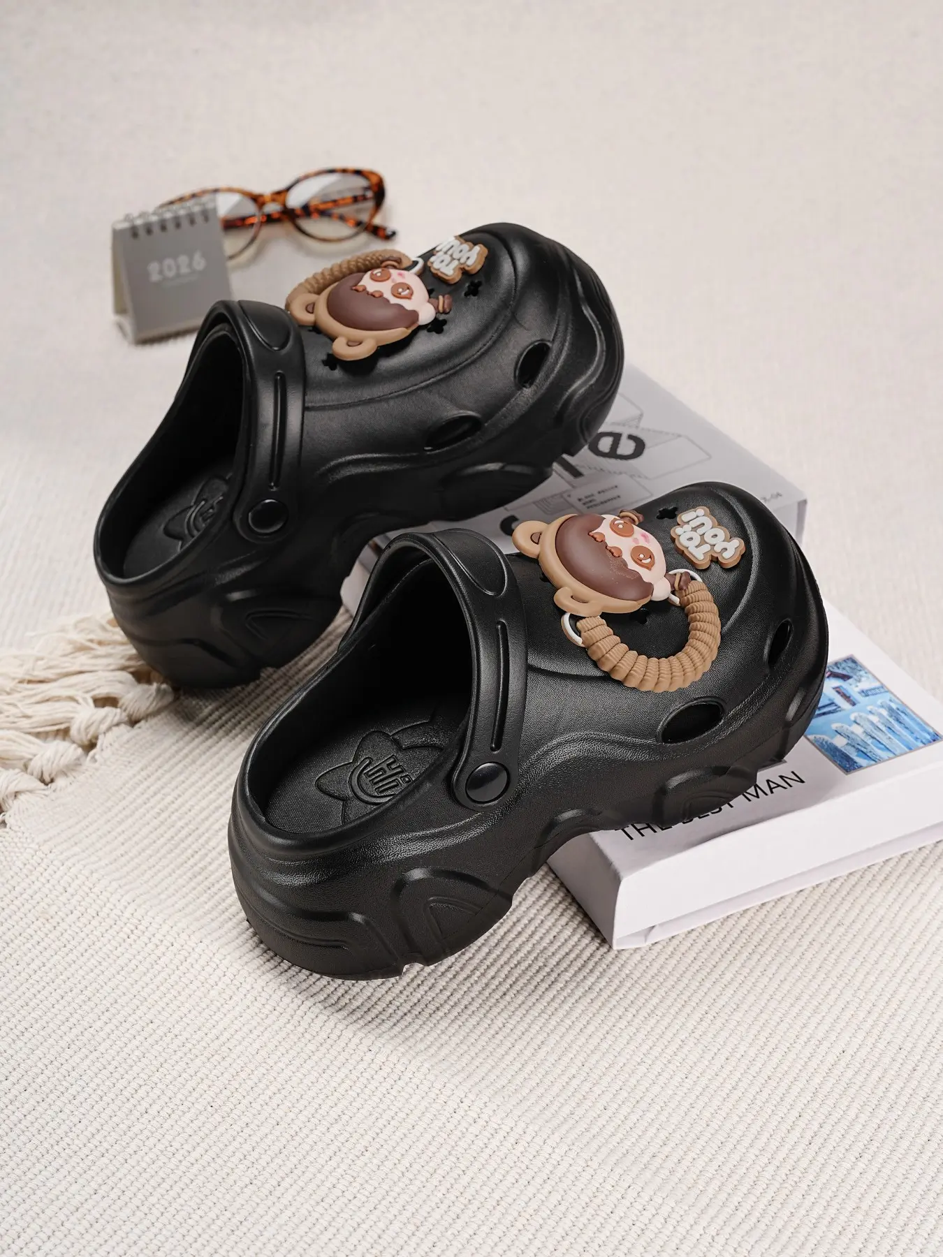 Women's Eva Slippers, Cute Cartoon Design, Summer Fashion Thick Sole, Outdoor Trendy Sandals, Indoor Non-Slip, Perfect for Vacation & Office, Affordable Slippers