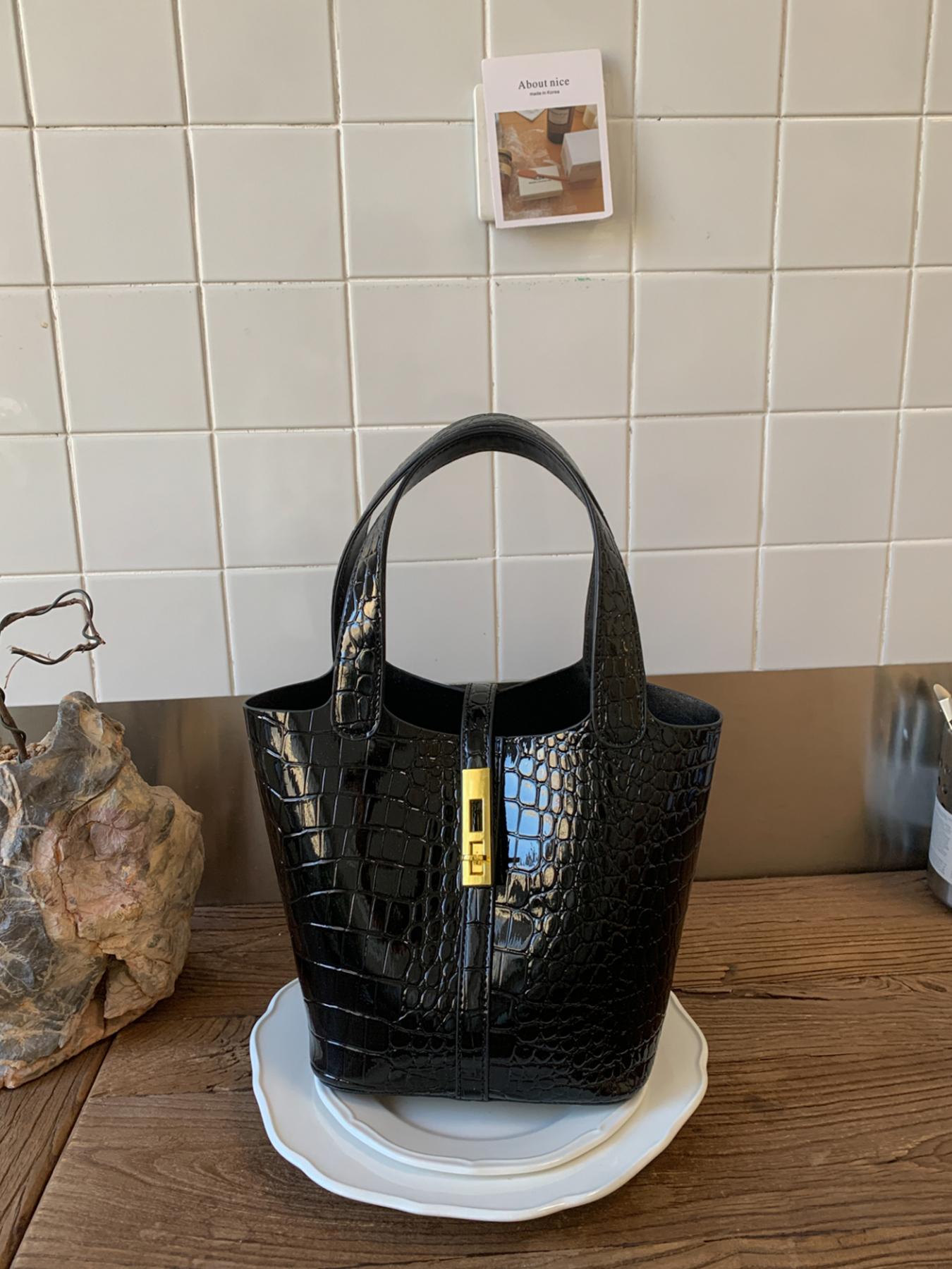 1pc Women's handbag with solid color crocodile pattern, Casual Trendy Handbag, simple and trendy, suitable for white-collar workers commute, go shopping. Lightweight Work Bag