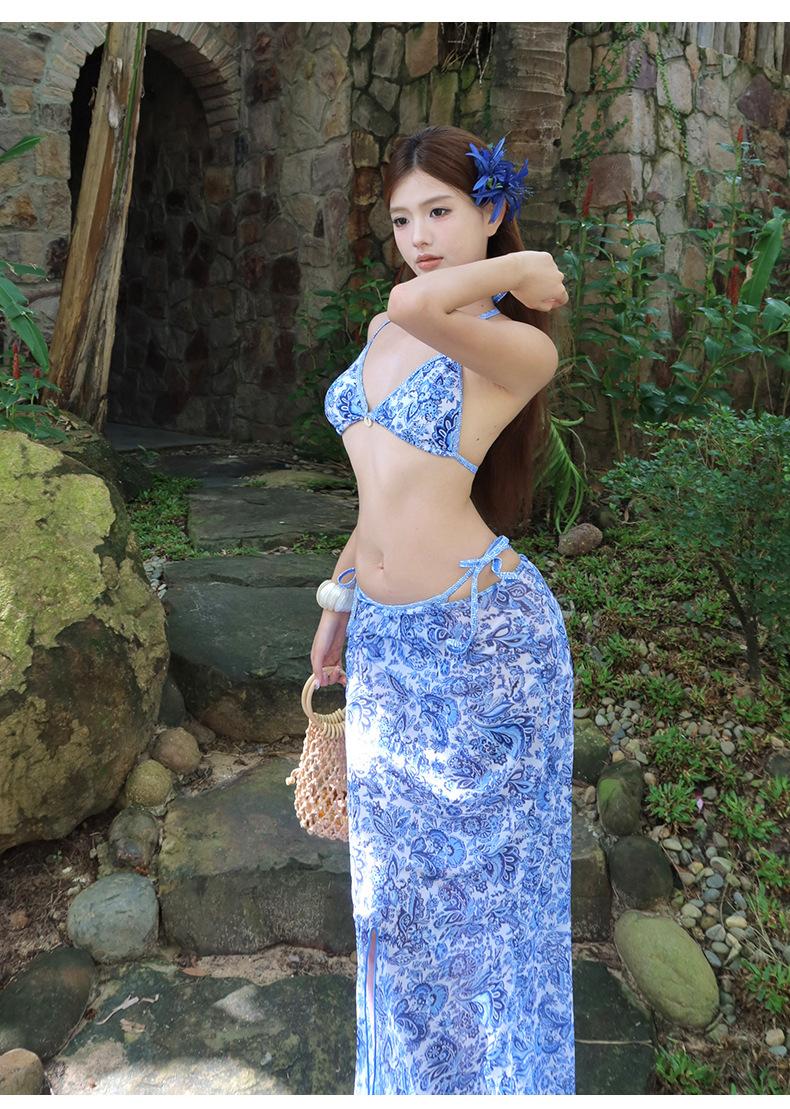 Women's Blue Paisley 3-Piece Swimsuit Set with Cover Up - Halter Bikini & Maxi Beach Cover Up for Summer Vacation,#ResortWear & Poolside Outfits,Floral triangle cup camisole dress, bikini three-piece swimsuit