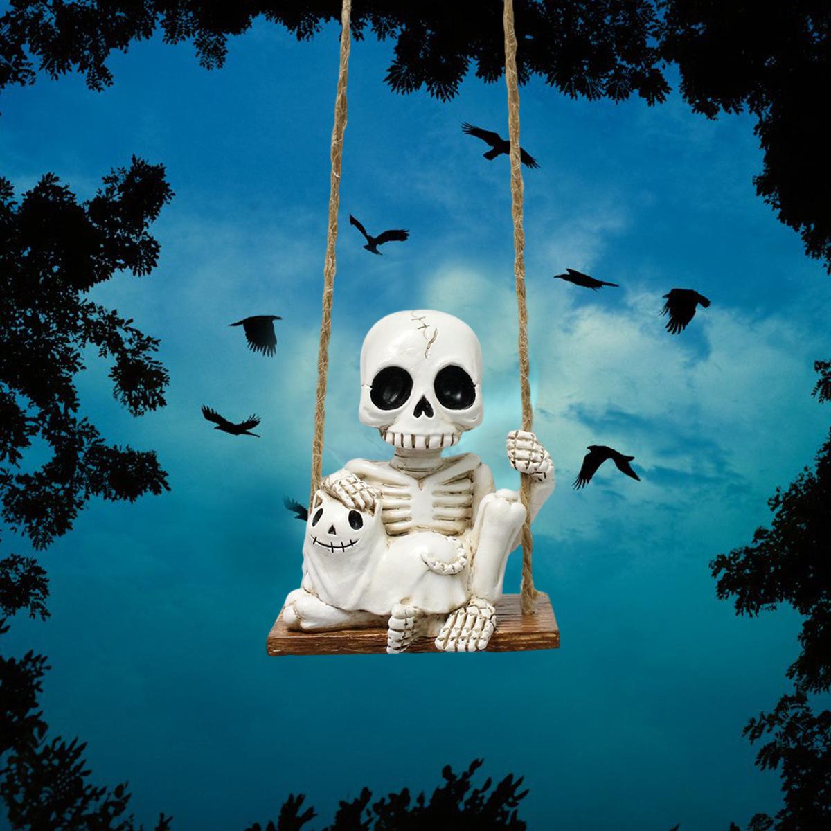 Outdoor Swing Skull Cat Ornament, Spring Garden Courtyard Hanging Skull Statue, Fun Small Skull Decor, Halloween Decoration