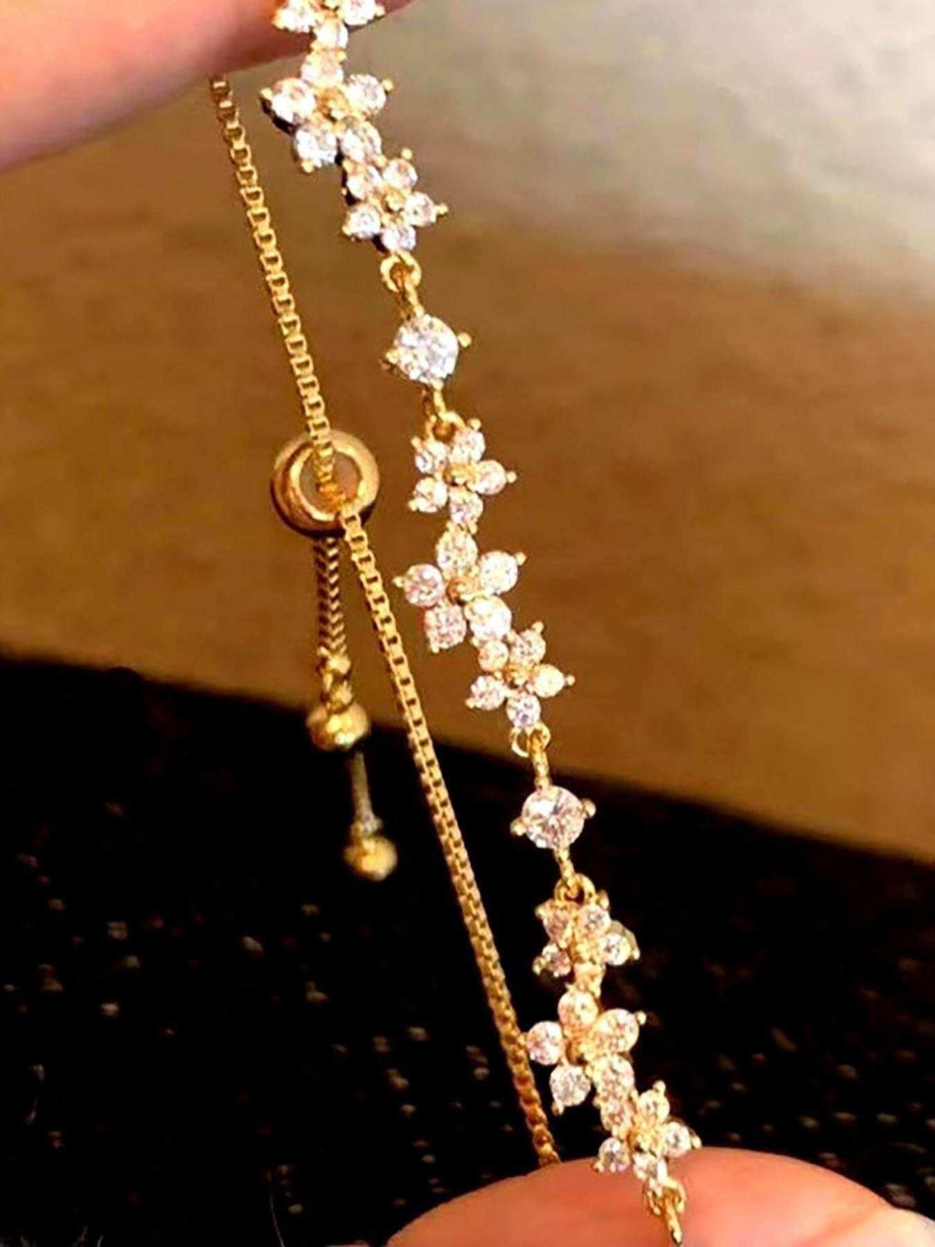 Elegant Rhinestone Clover Flower Bracelet, Ladies' Evening Party Jewelry, Stylish Accessory for Special Occasions, Unique Handmade Design