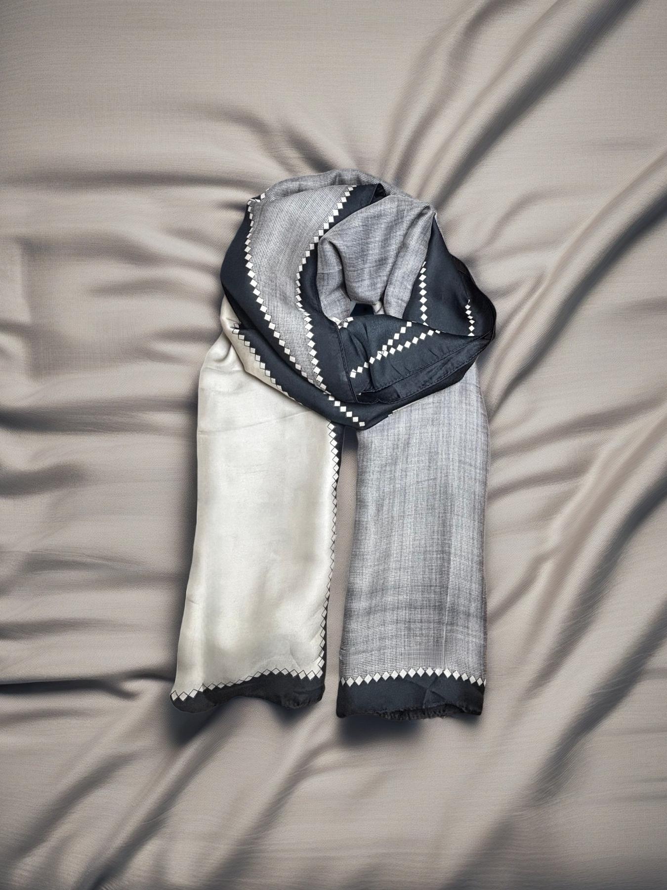 Women's Silk Texture Scarf, Lightweight Multi-Purpose Sun Protection Shawl, Perfect for Beach and Travel, Fashionable Versatile Accessory Women's Silk Texture Scarf, Lightweight Multi-Purpose Sun Protection Shawl, Perfect for Beach and Travel, Fashionable Versatile Accessory