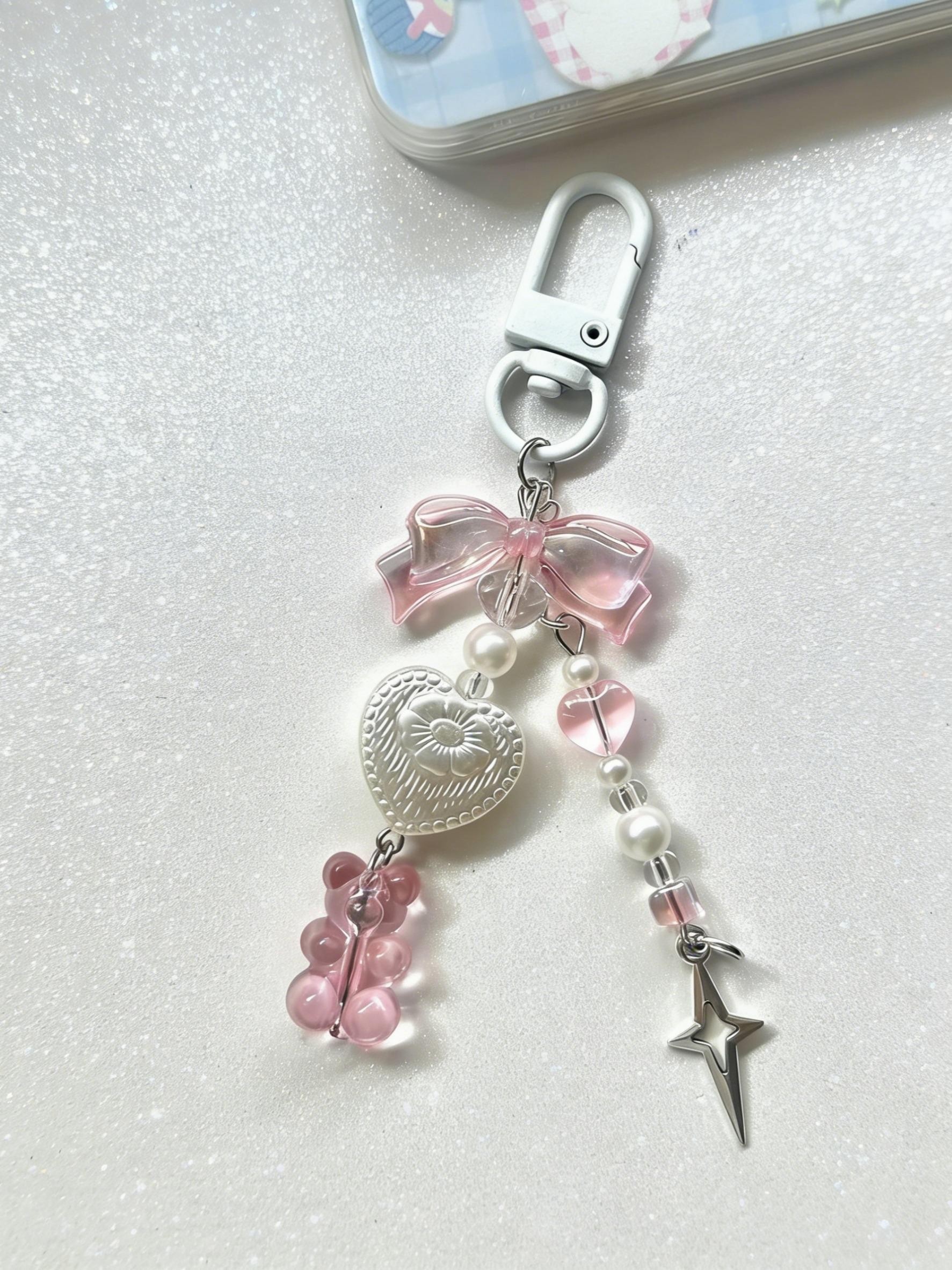 Cute Bear Design Keychain, Fashion Heart Pendant Keychain, Women and Girls, Birthday Gift, Versatile Bag Charm Keychain