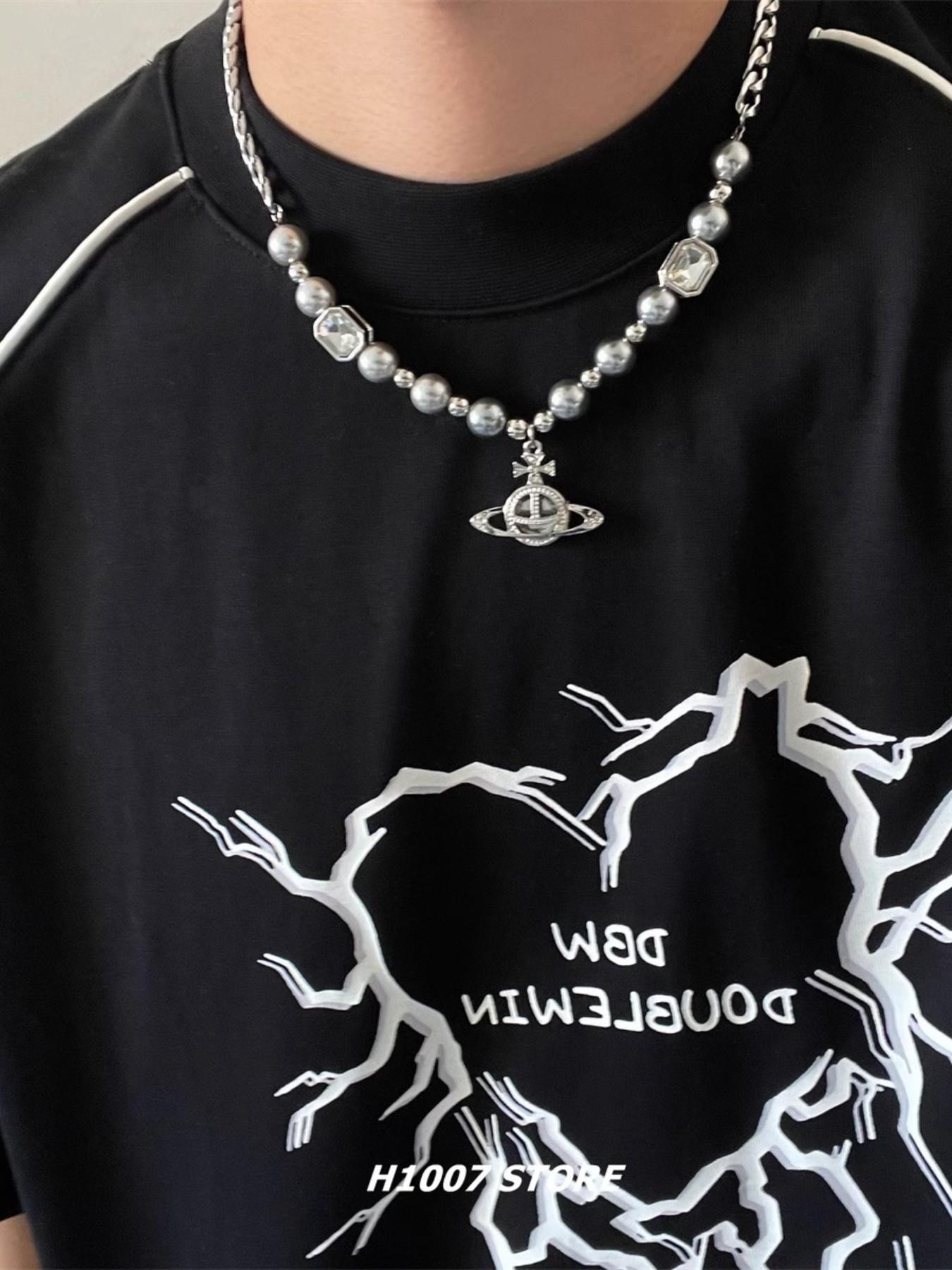 Fashionable Saturn Gray Pearl Pendant Necklace Unisex Hip-Hop Style & Sweater Chain Accessory Charm Necklaces Elevate Everyday Outfits with This Delicate, Trendy Jewelry Gift