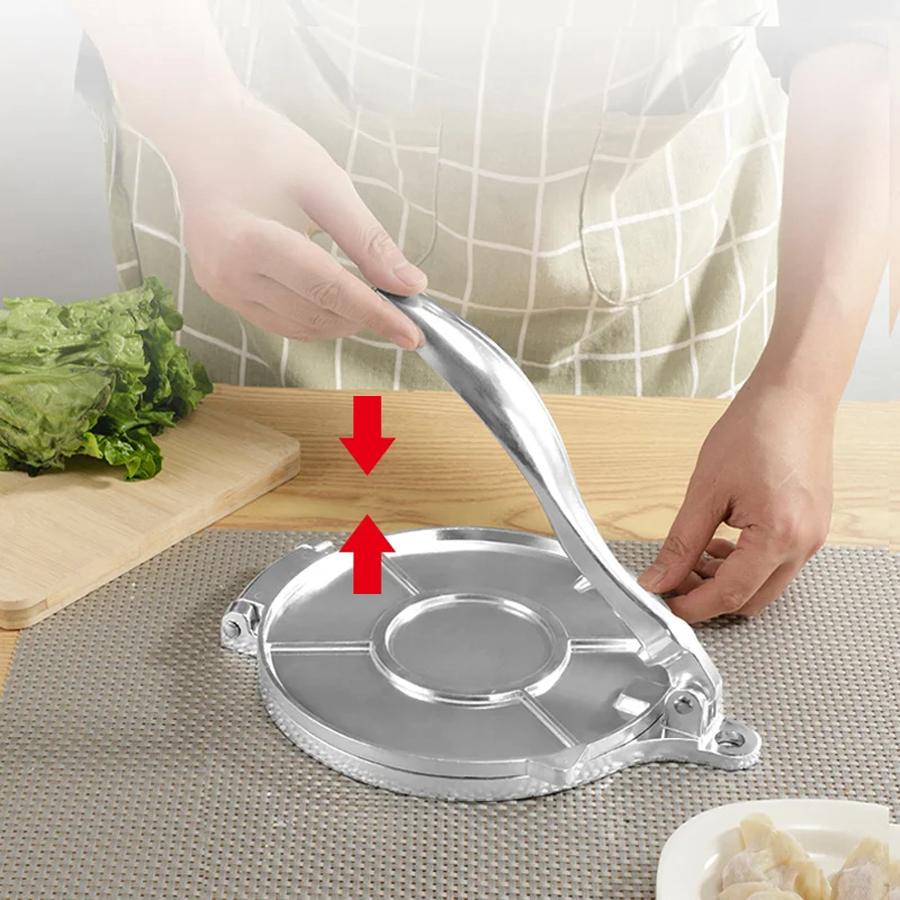 Corn tortilla press mold, easily make perfect corn tortillas. Household kitchen tool, durable and easy to clean, say goodbye to hand kneading, efficient and fast, a must-have kitchen wonder