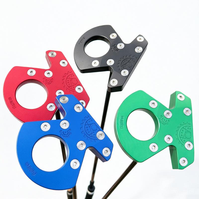 2026 Fashionable New Model Sports Outdoor Indoor Adjustable Error-Tolerant Golf training equipment Gear Putter Automatic Balancing Golf Putter Outdoor Sports Beginner Putter Club