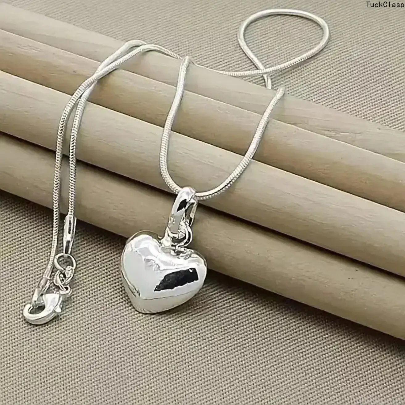 Heart Necklace for Women, Elegant Heart Pendant with Smooth Snake Chain, Fine Jewelry for Daily Wear, Weddings & Special Occasions, Timeless Gift for Women, Heart Pendant Necklace
