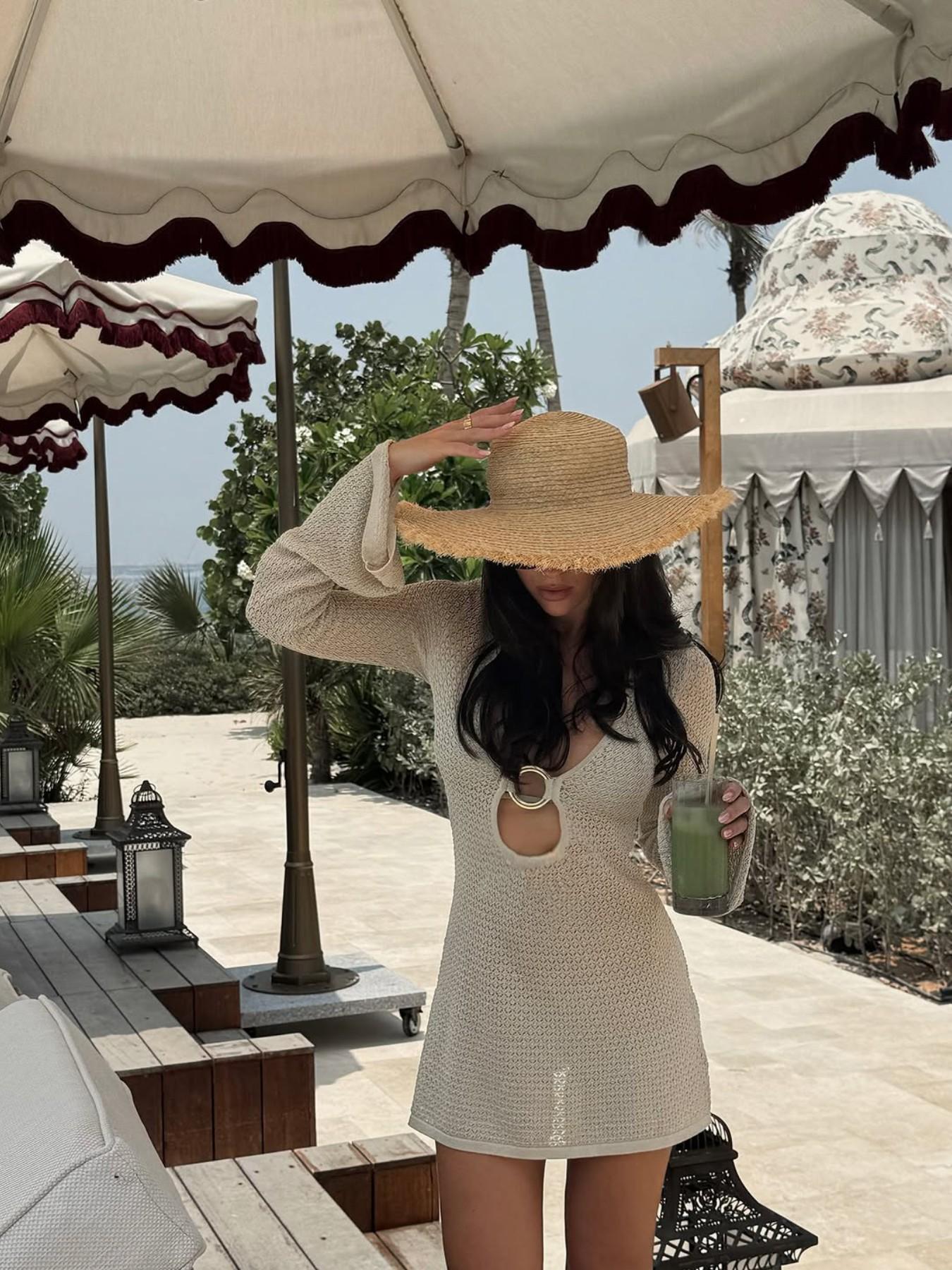 Elegant Vacation Style V Neck Hollow Out Knit Dress, Slim Fit Long Sleeve a Line Skirt, Plain Design for Women