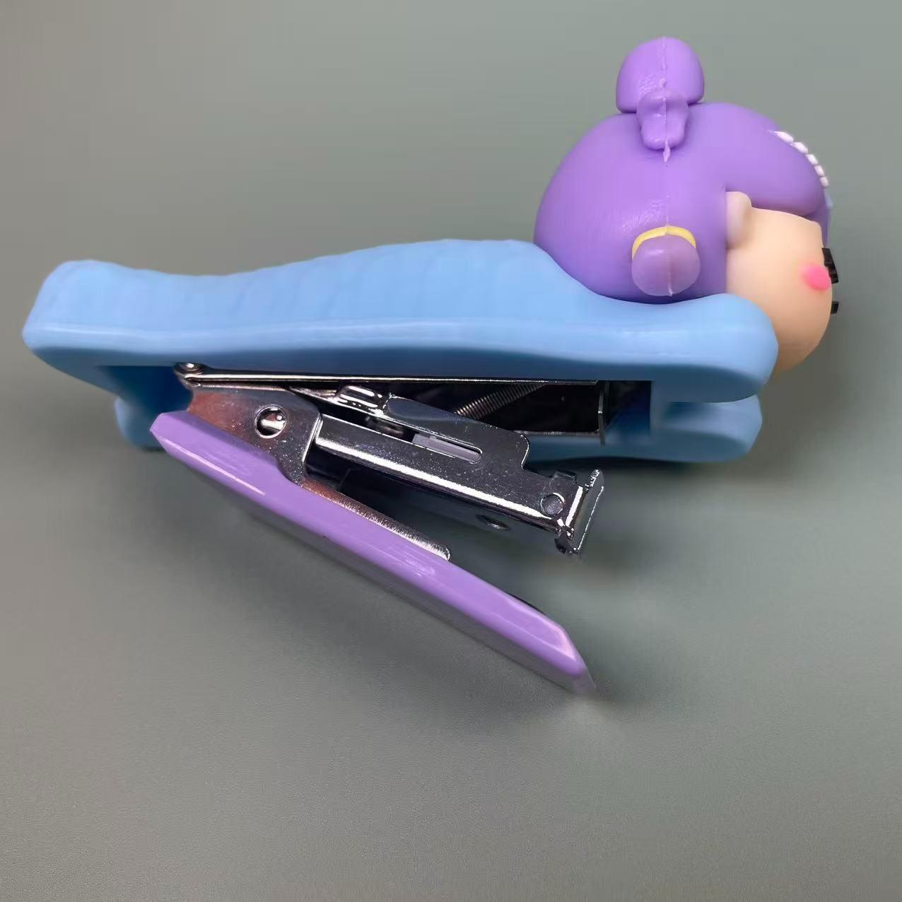 Mermaid Cartoon Stapler Set with 500 Staples, Comfortable Binding, Versatile, Ideal for Home School Office Classroom Supplies, Cute Design, Essential Stationery