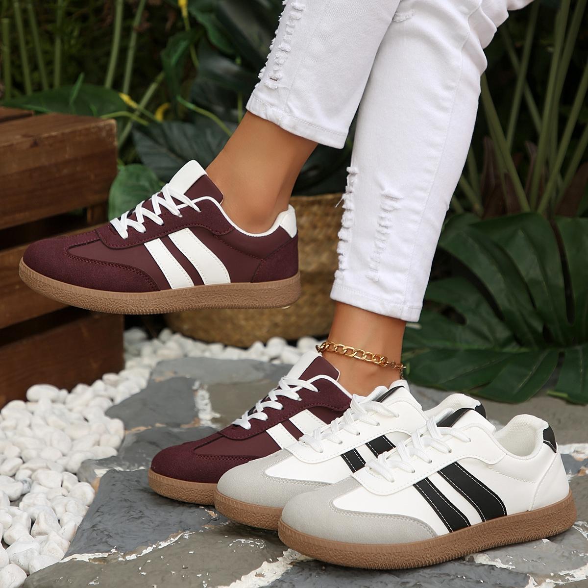 Versatile Retro Trainers, 2 Colors, Suede Patchwork, All-Season Casual Shoes