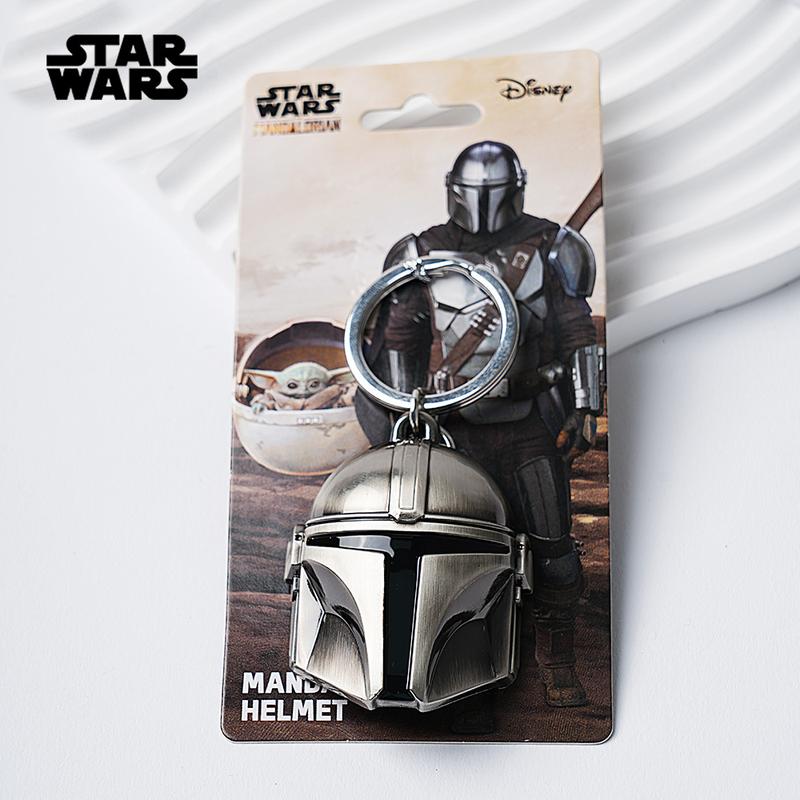 1PC Star Wars Officially Licensed Mandalorian Millennium Falcon X-Wing Pewter Keyring Zinc Alloy Metal Key Rings Durable Keychain DIY Crafts Bags Accessories Bag Clip Friend Gifts Christmas Present 1PC Star Wars Officially Licensed Mandalorian Millennium Falcon X-Wing Pewter Keyring Zinc Alloy Metal Key Rings Durable Keychain DIY Crafts Bags Accessories Bag Clip Friend Gifts Christmas Present