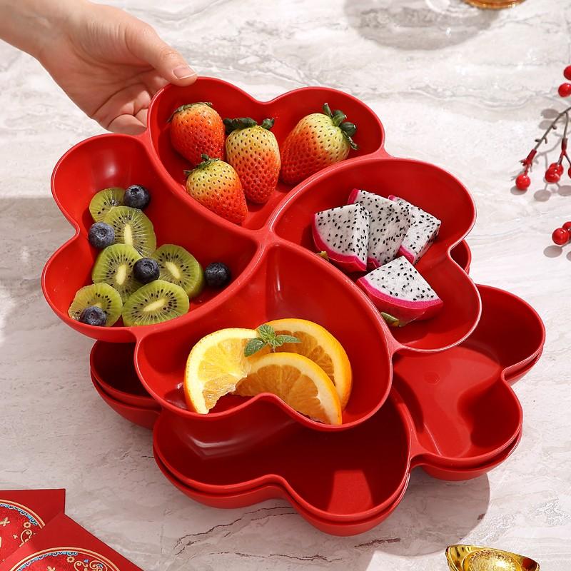 Four-Leaf Clover Fruit Tray, Perfect for Valentine's Day, Reusable Plastic Serving Platter, Heart-Shaped Divided Dish, Elegant Plastic Plates