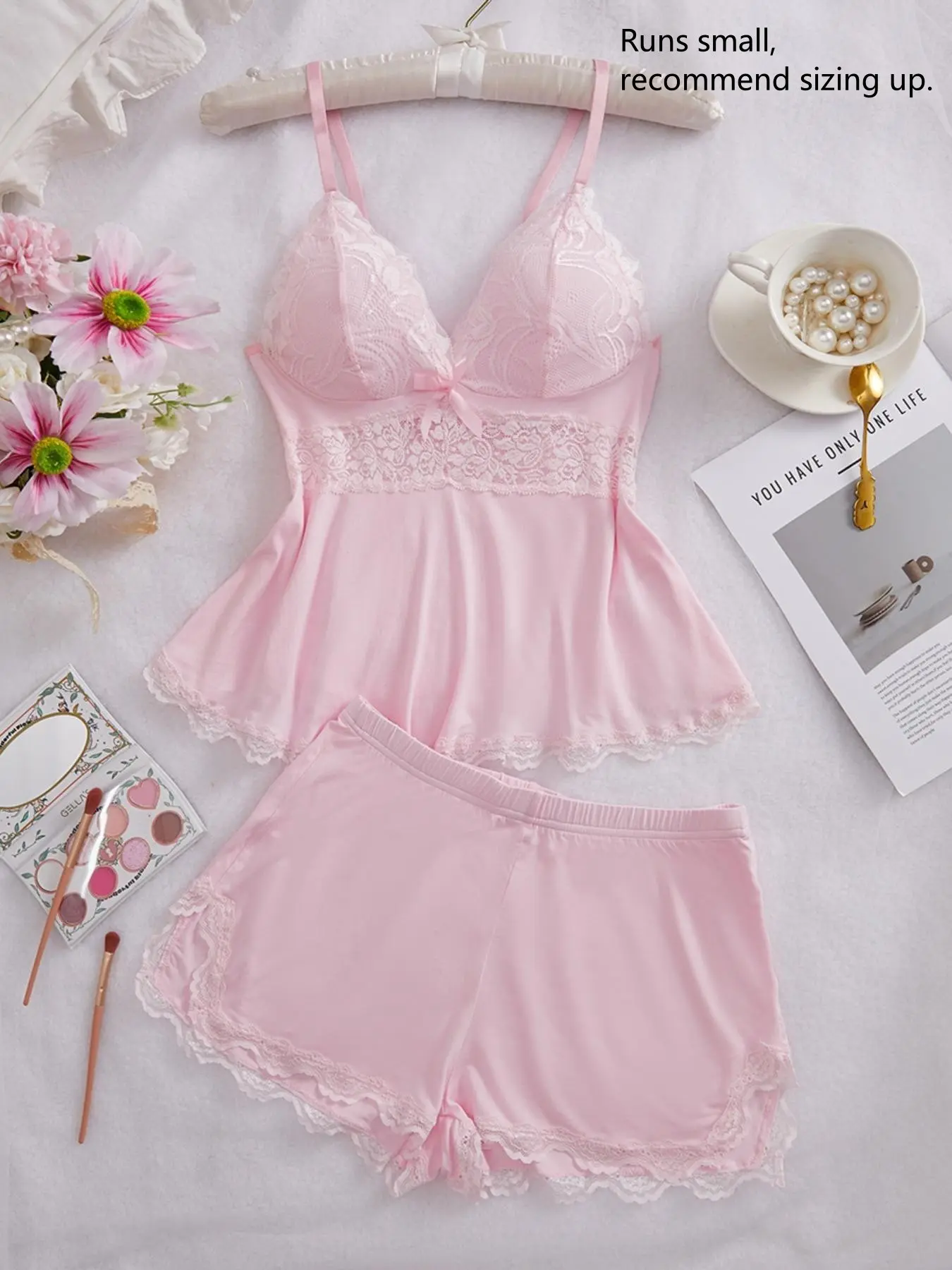 Women's Solid Color Lace Trim Spaghetti Strap Cami Top & Shorts Pyjama Two-piece Set, Cute Casual Comfy Soft Elegance Camisole & Shorts PJ Set Pajamas, Women's Sleepwear & Loungewear Homewear for All Seasons, Lingerie, Womenswear, Camisole Sets