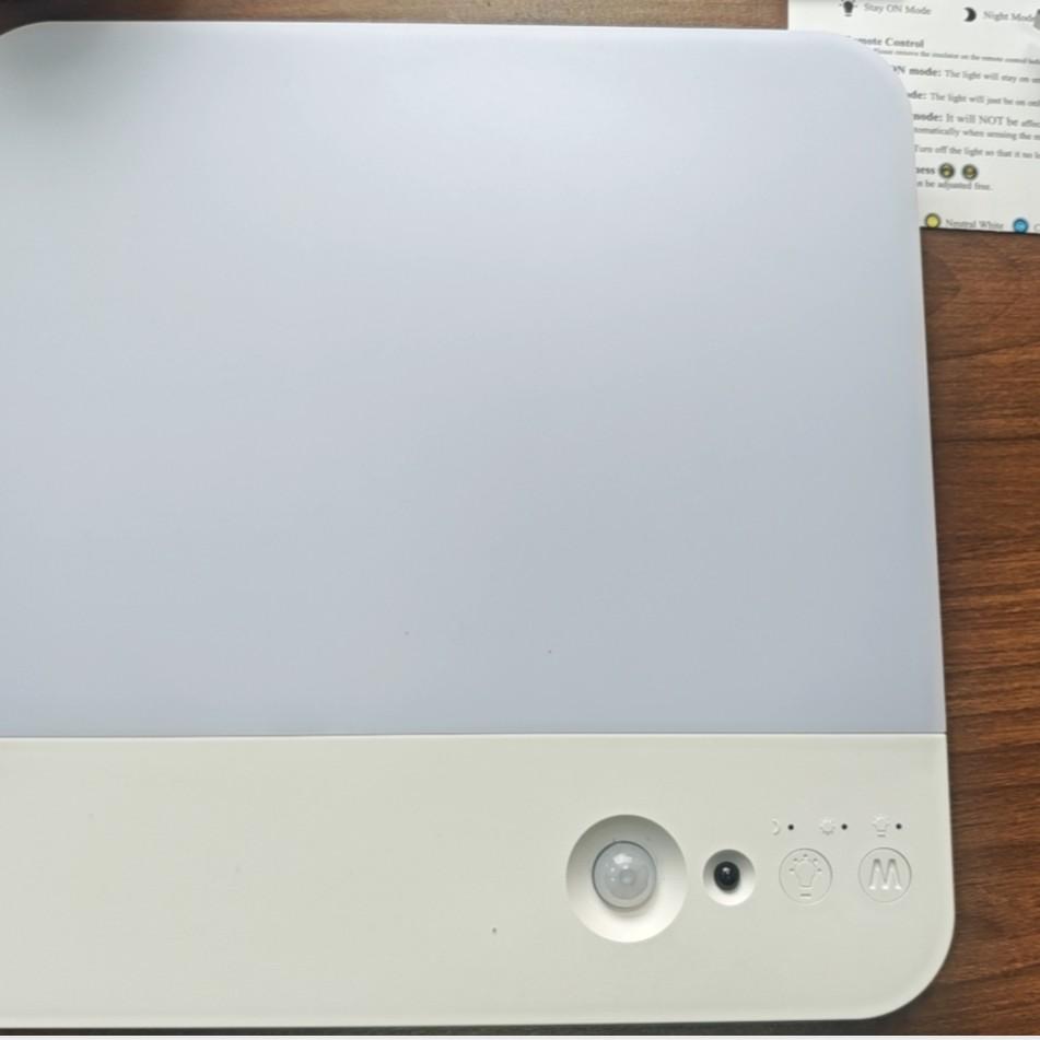 Motion Sensor Closet Light, 20cm Rechargeable Square Ceiling Lamp, Wall Light with Remote, Adjustable Color Temperature, Magnetic Installation