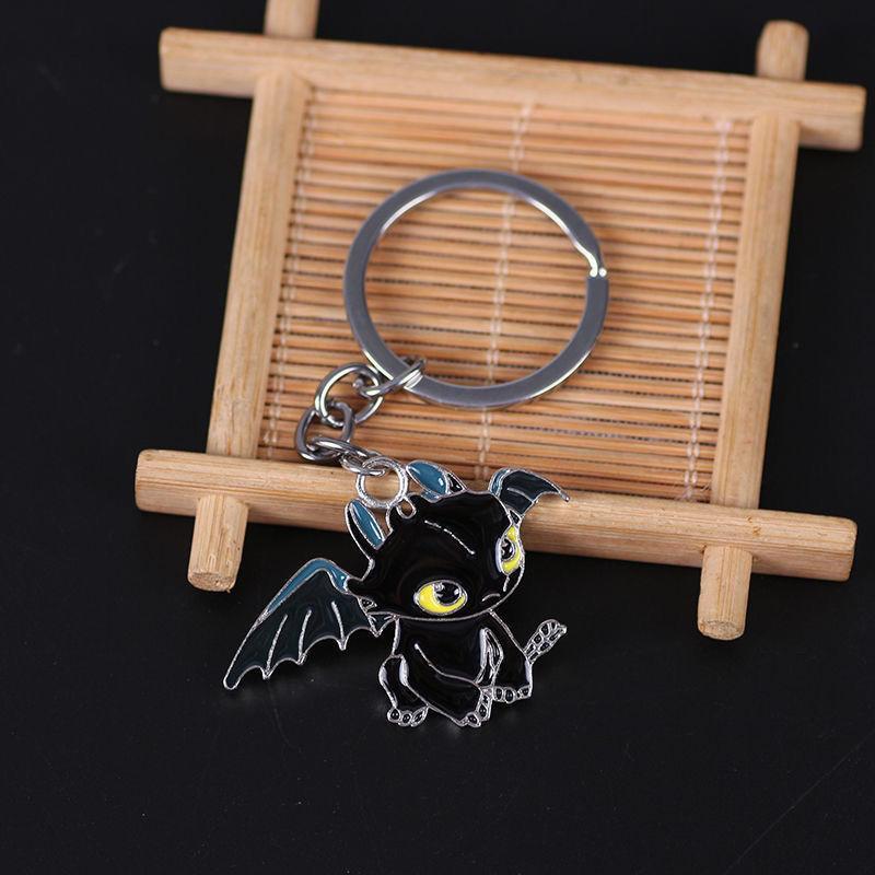 Japanese Style Cartoon Anime How To Train Your Dragon Metal Key Chain Cute Creative Couple Accessories Gifts Children Toys