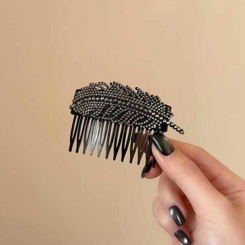 2026 New Luxury Style Earrings with Rhinestones, Perfect for Parties and Gifts, Elegant Accessory for Special Occasions