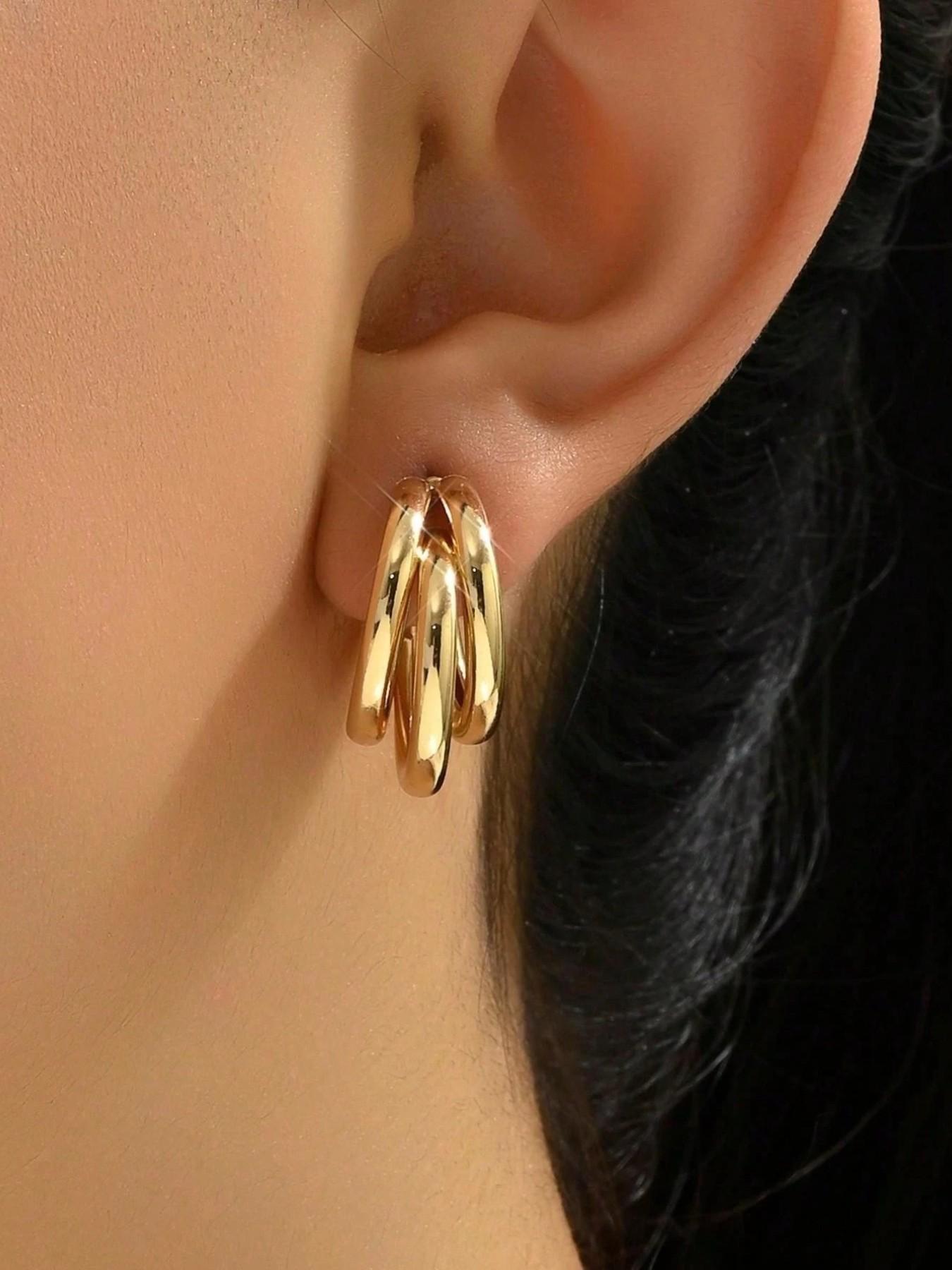 Elegant Three-Ring Low Allergy Earrings, Punk Metal Texture, Perfect for Parties and Dates, Stylish Jewelry Pins