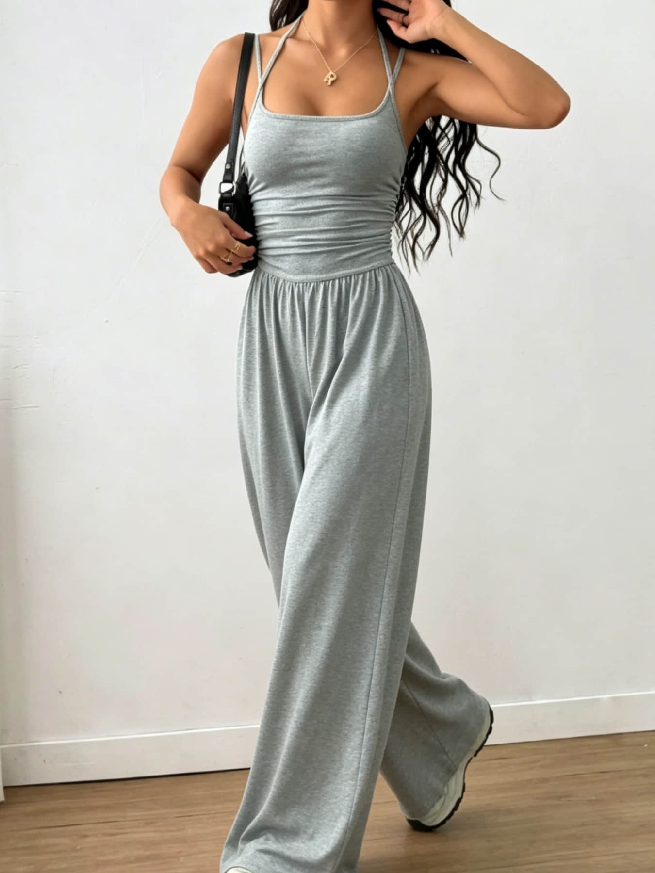 Summer New Fashion Women's Wear Design Double Fine Shoulder Strap One-Piece Wide Leg, Pleated Waist Design, Suitable for Commuting, Daily Wear, Vacation, Home, and Outdoor Adventures