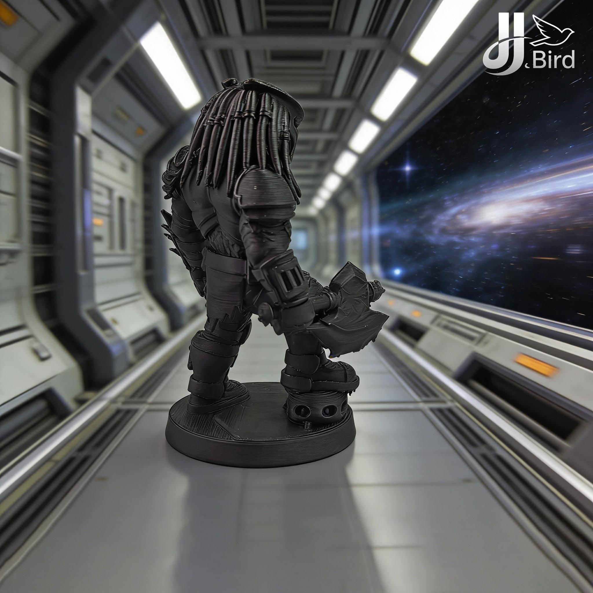 Alien Hunter Warrior Model Decoration, Collectible Figure, Home Room Bookshelf Decor, Desktop Ornament, Sci-Fi Dark Style Statue