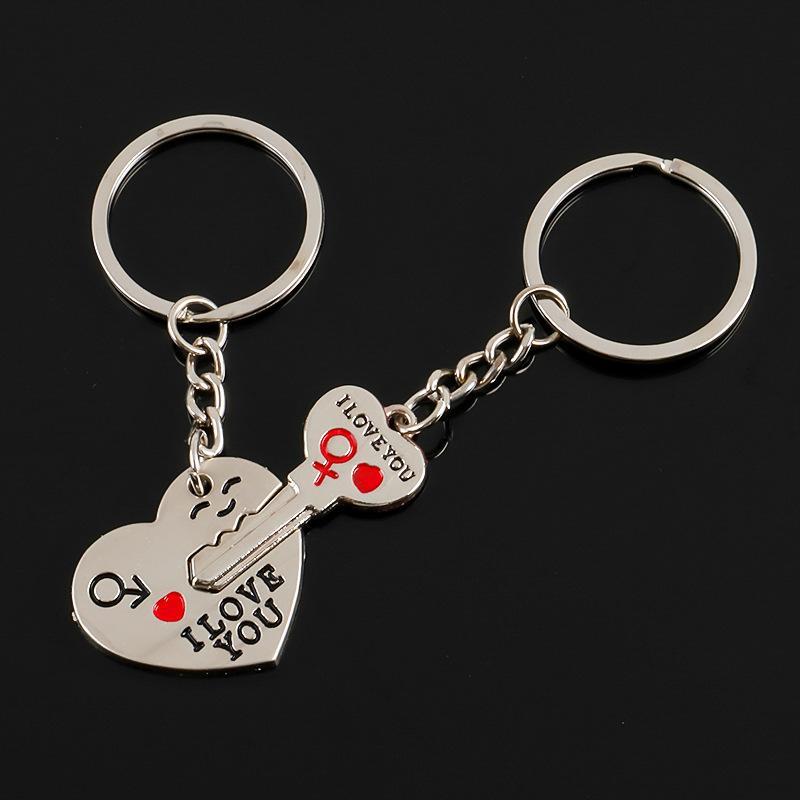 2pcs Couple Heart Key Keychain Set, Cute Matching Key Ring for Men & Women, Lovers Key Chain Jewelry Accessory & Perfect Gift