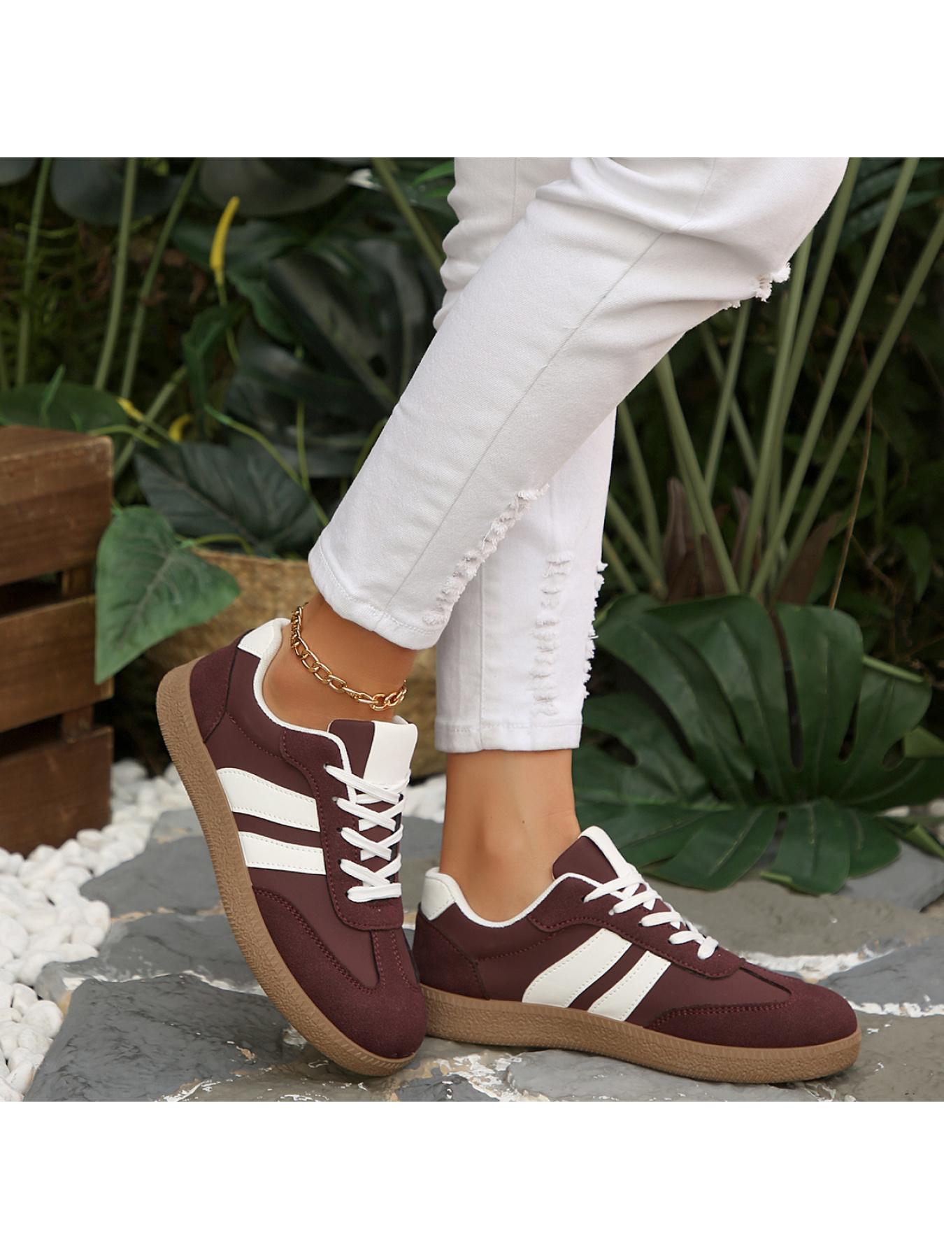 Versatile Retro Trainers, 2 Colors, Suede Patchwork, All-Season Casual Shoes