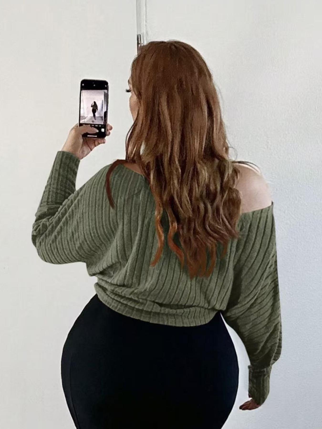 【Plus Size】1 Piece Off-Shoulder Ribbed Knit Sweater, Tik Tok Trendy Loose Style, Batwing Sleeve & Crop Design, Cozy & Fashionable, Perfect for Plus-Size Fashionistas Daily Wear & Dating Looks