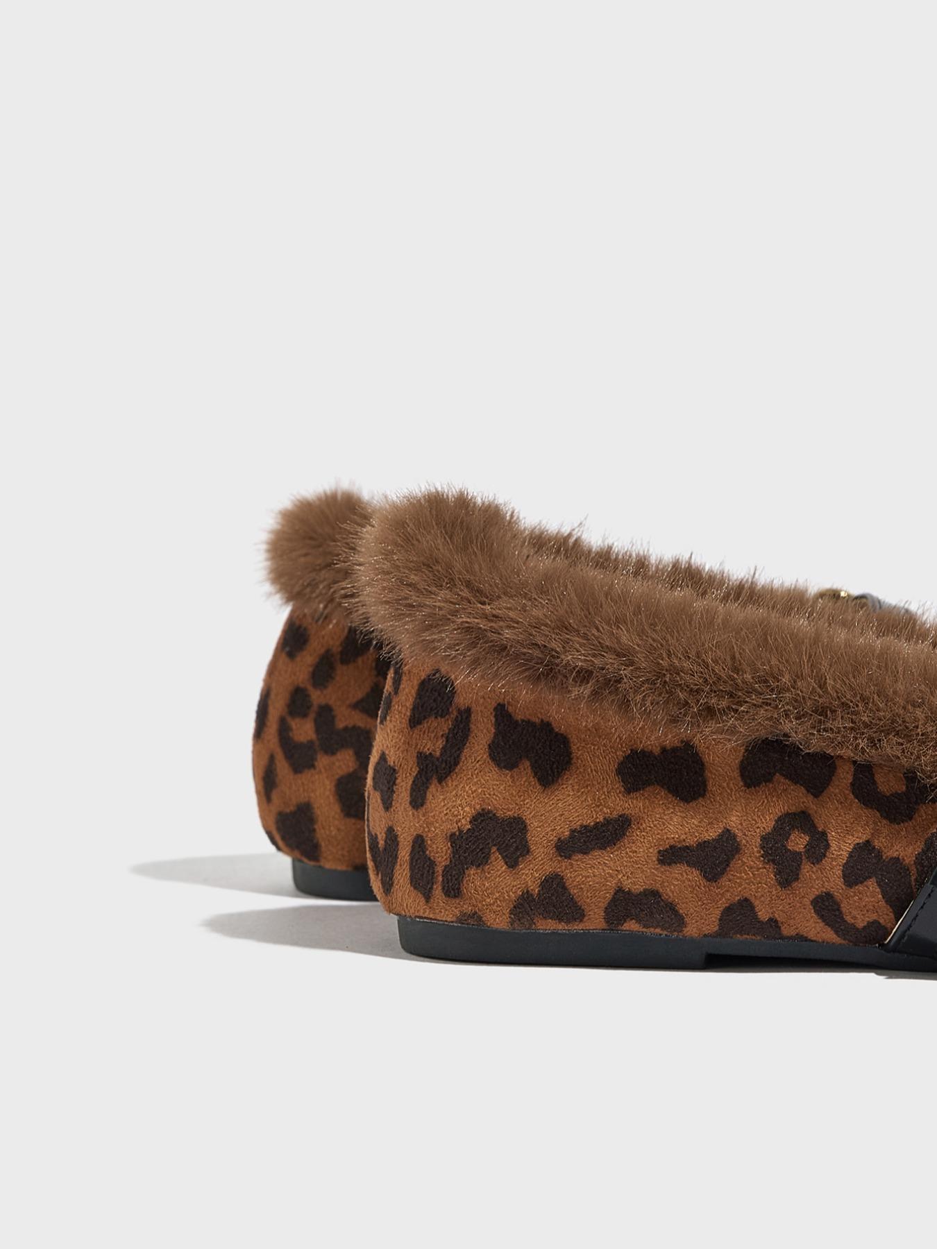 Women's Vintage Soft Sole Mary Jane Shoes, Warm Fleece Lined Slip-On Loafers, Elegant All-Season Fluffy Furry Shoes Home Slippers