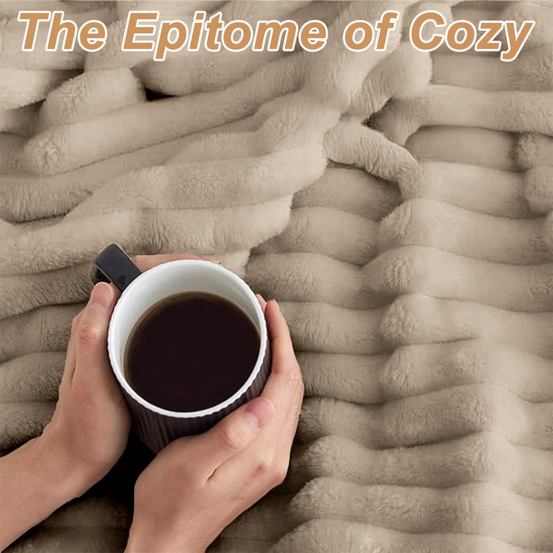 Raybee Cozy Soft Blankets - Portable Lightweight Blanket for Couch, Travel,Office,Courtyard,Home Bedroom Decor Plush Outdoorfun,Flannel Throw Blanket,Perfect Gift Ideal